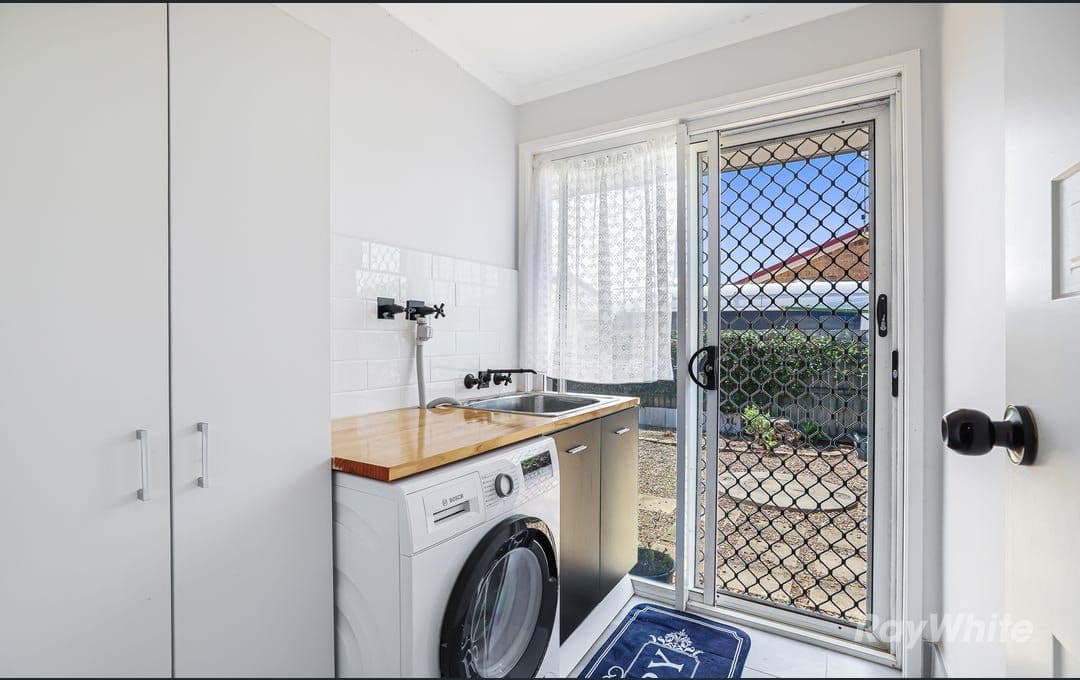 16 Poinciana Drive, Innes Park QLD 4670, Innes Park - Thumbnail 6