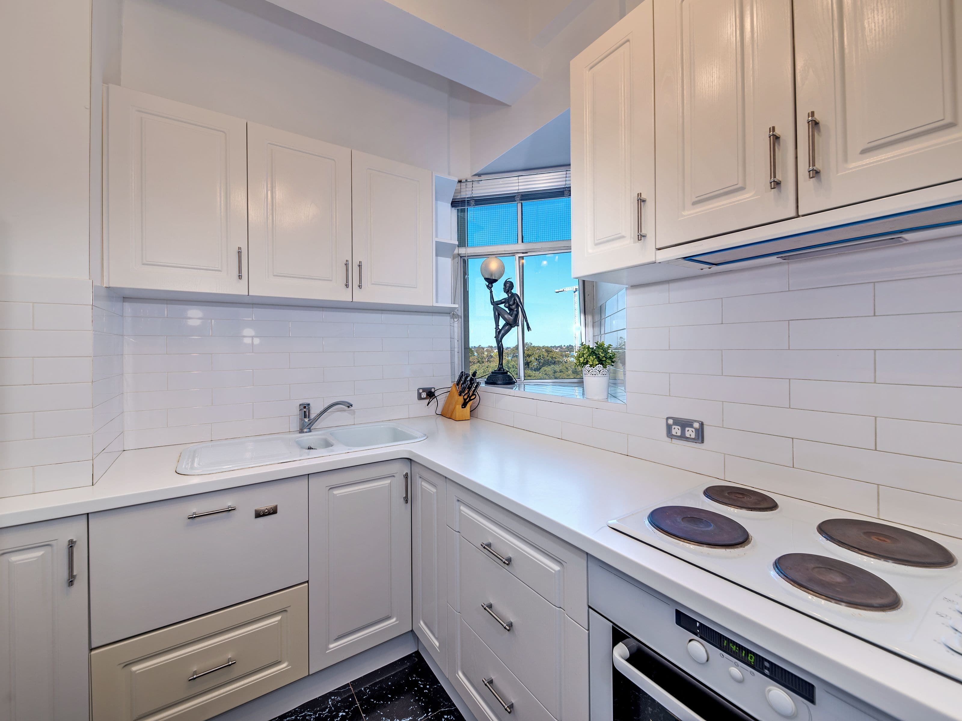 64/2-4 Sherwood Court, Perth WA 6000, Perth - Thumbnail 4