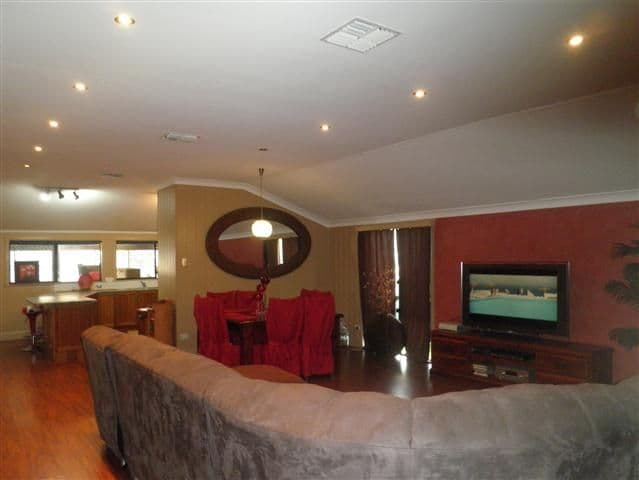 99 Arthur Street, ROMA QLD 4455, Roma - Thumbnail 6