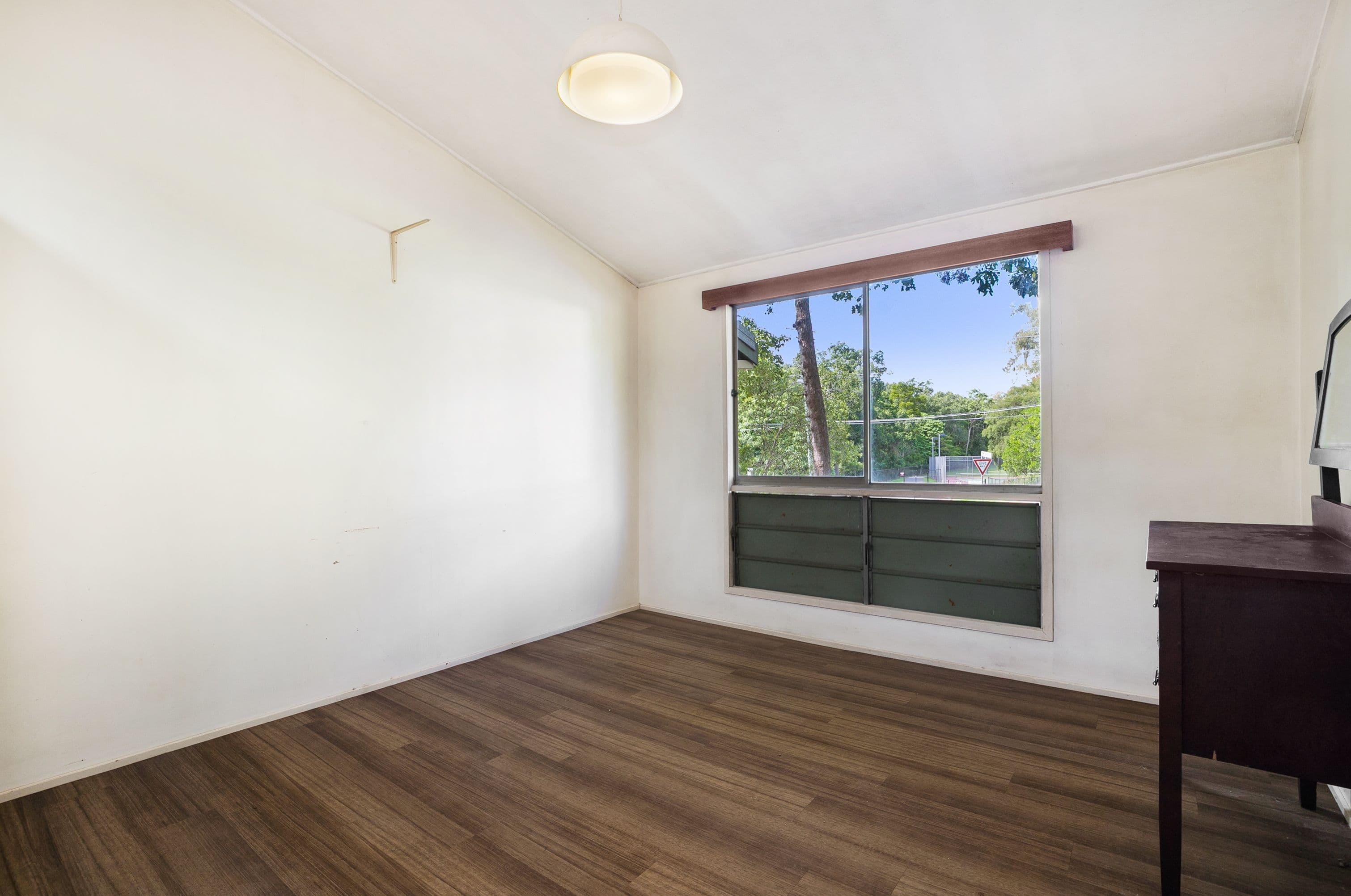8 Outlook Crescent, Bardon QLD 4065, Bardon - Thumbnail 7