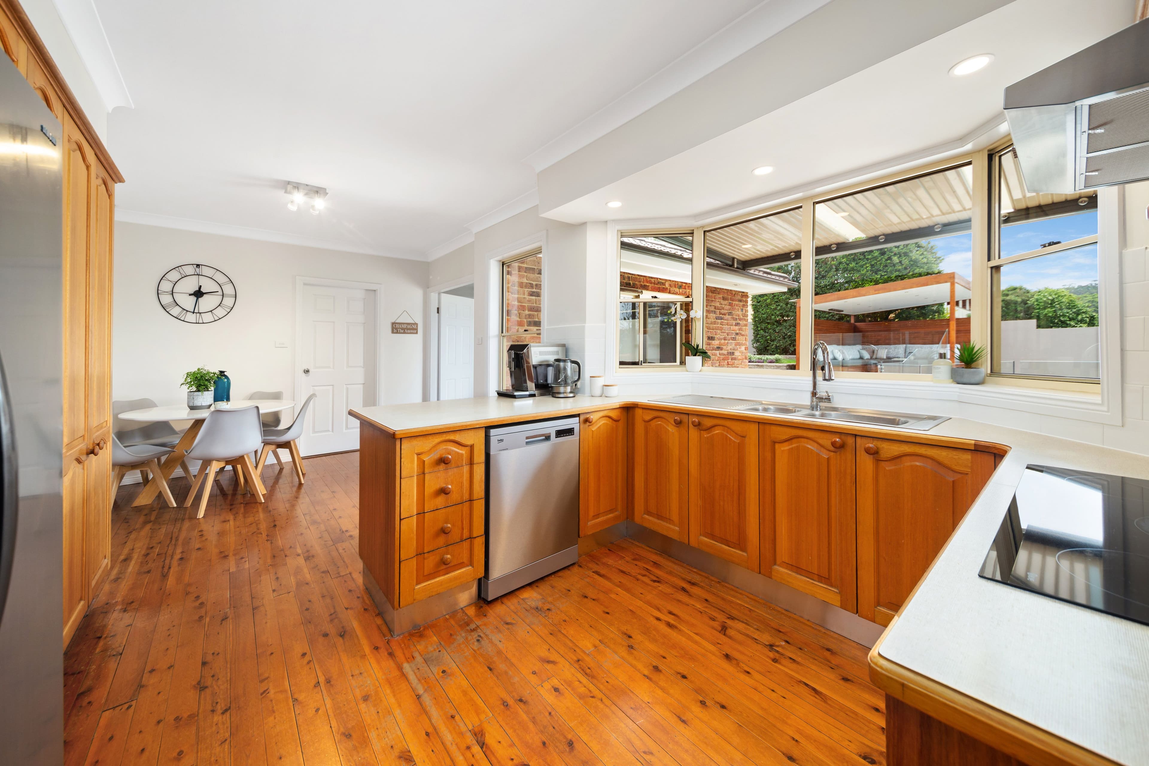 24 McPherson Place, Illawong NSW 2234, Illawong - Thumbnail 7