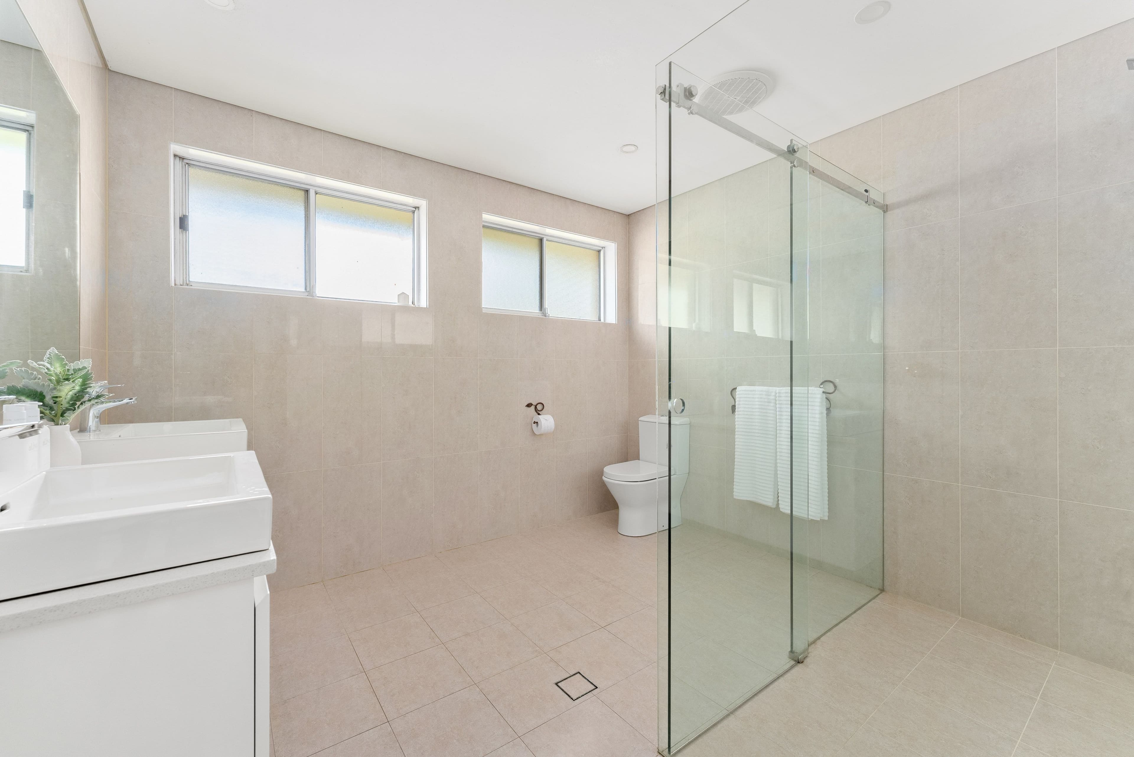 2 Stuart Street, Helensburgh NSW 2508, Helensburgh - Thumbnail 7