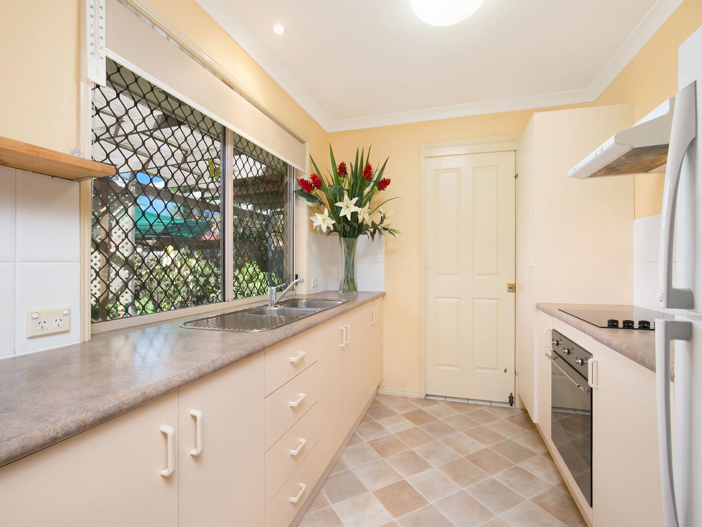 2 Craig Street, Crestmead QLD 4132, Crestmead - Thumbnail 2