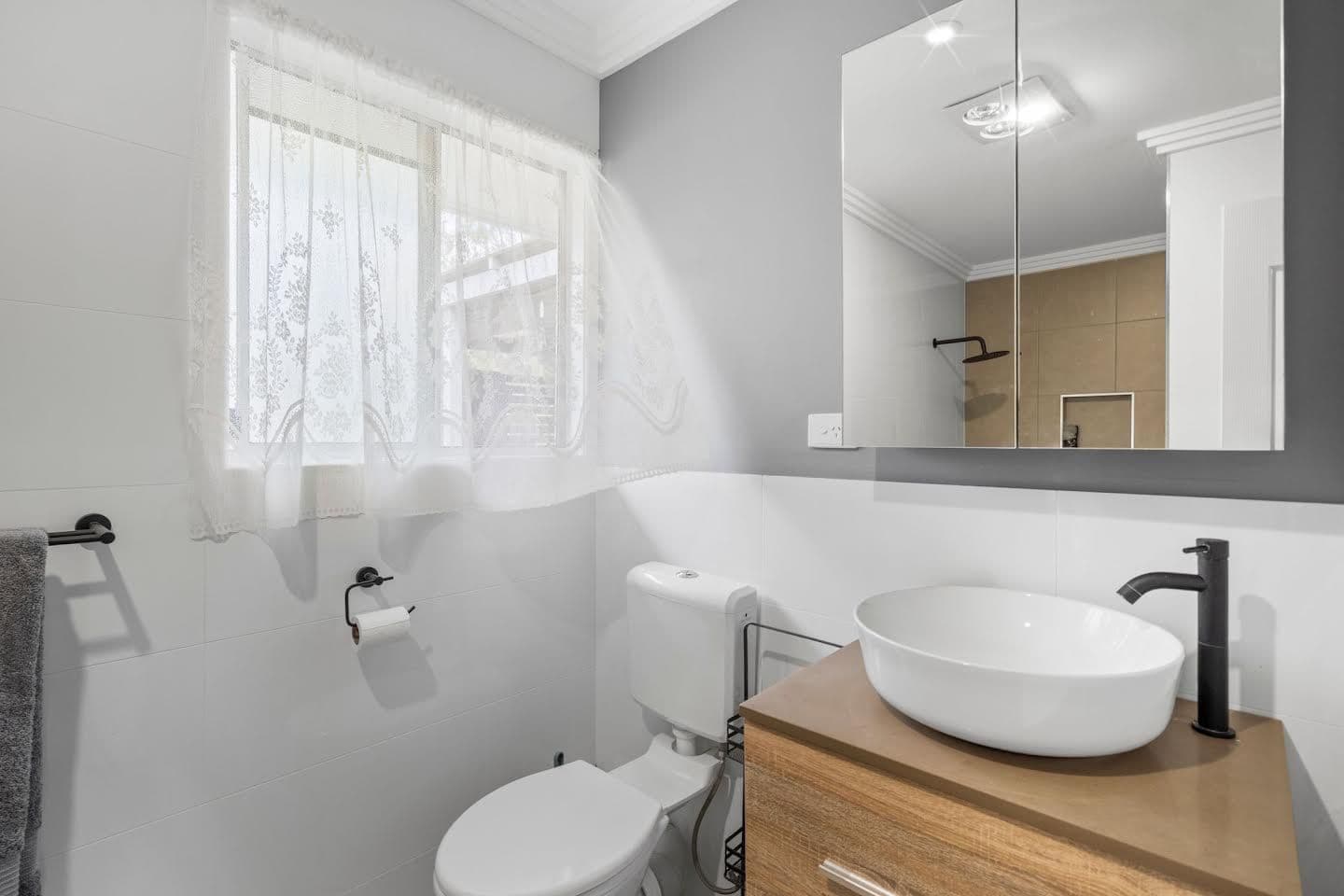 15 Laurette Drive, Glenore Grove QLD 4342, Glenore Grove - Thumbnail 5