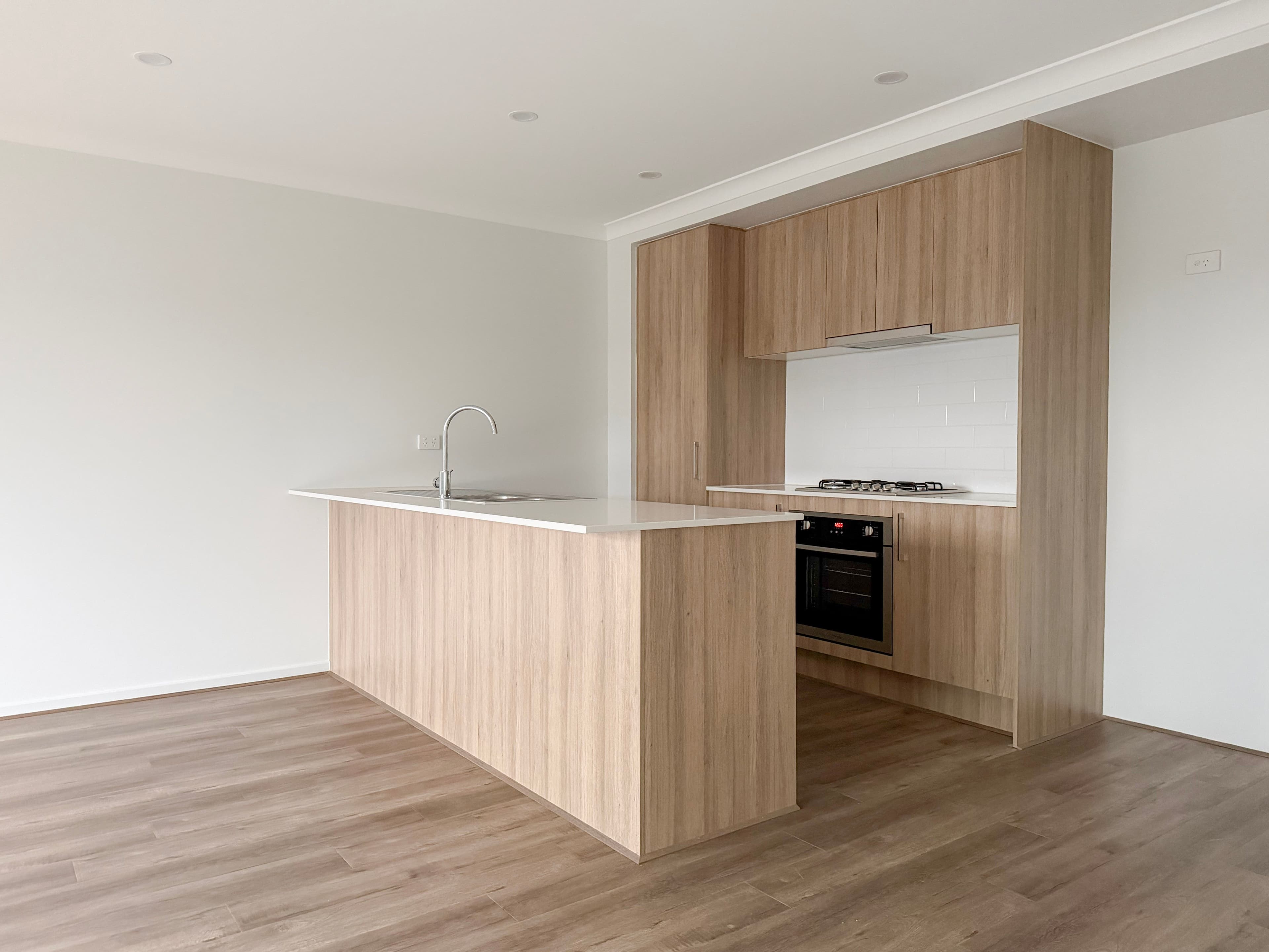 71 Thistle Place, South Morang VIC 3752, South Morang - Thumbnail 5