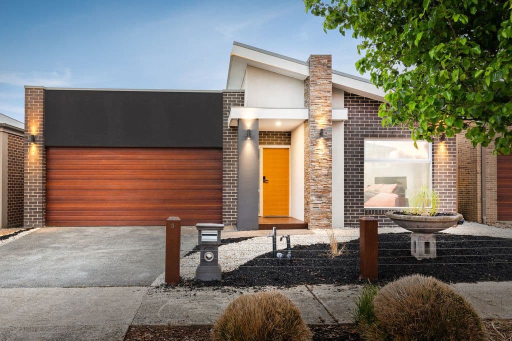 3 Emerald Court, Pakenham VIC 3810, Pakenham - Image 1