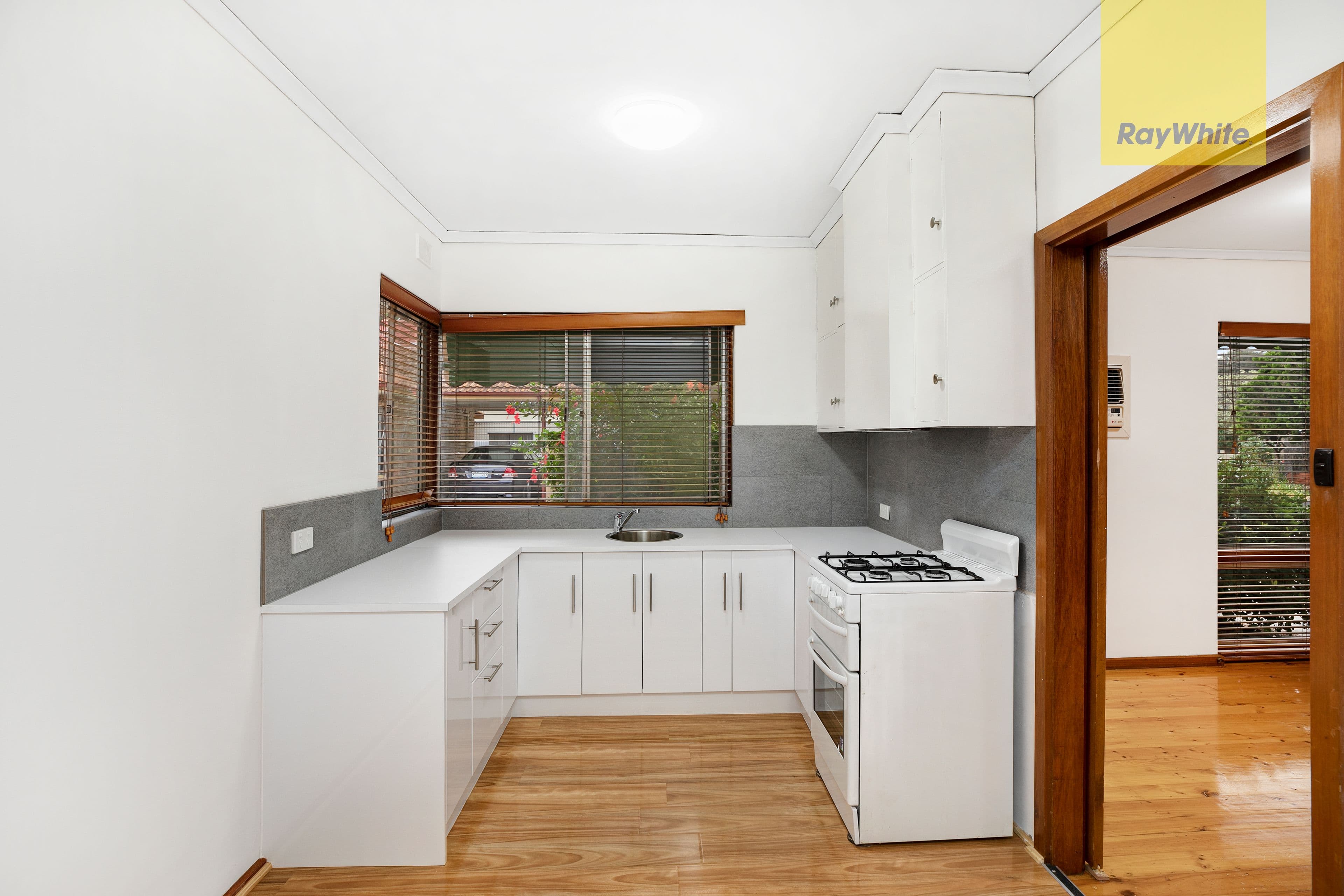 3/7 Olive Street, Glenelg SA 5045, Glenelg - Thumbnail 2
