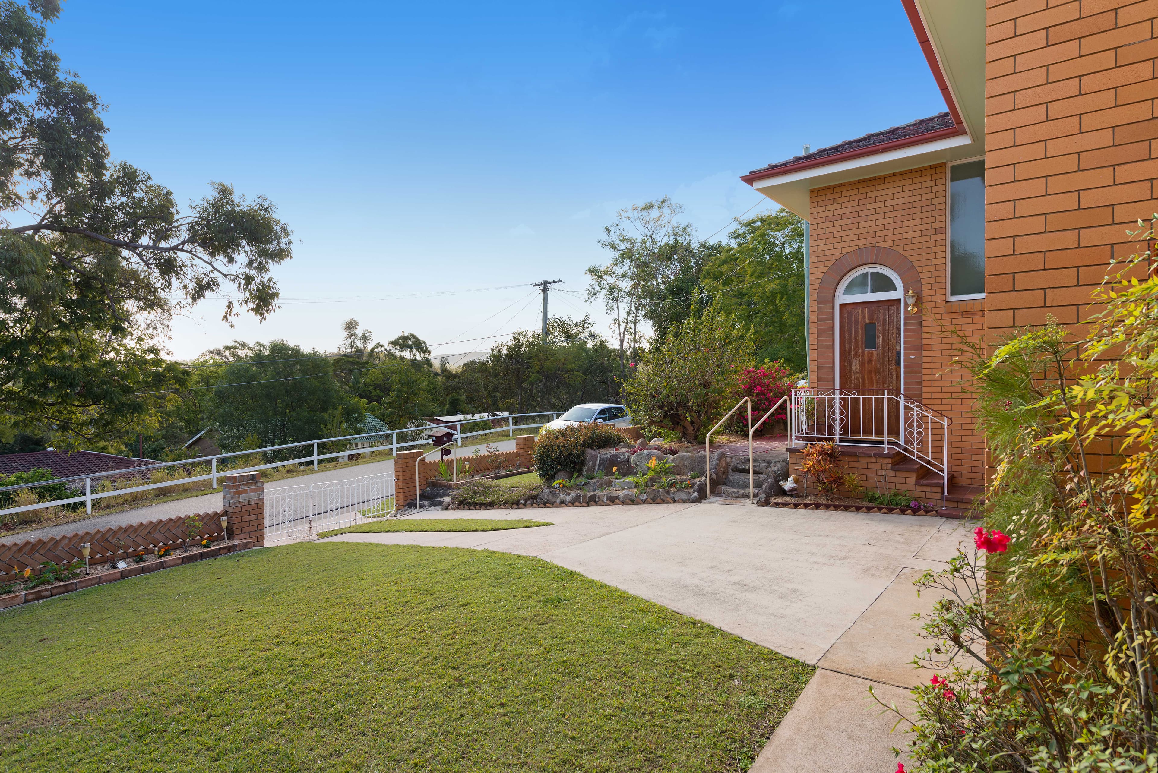 22 Cobble Street, The Gap QLD 4061, The Gap - Thumbnail 2