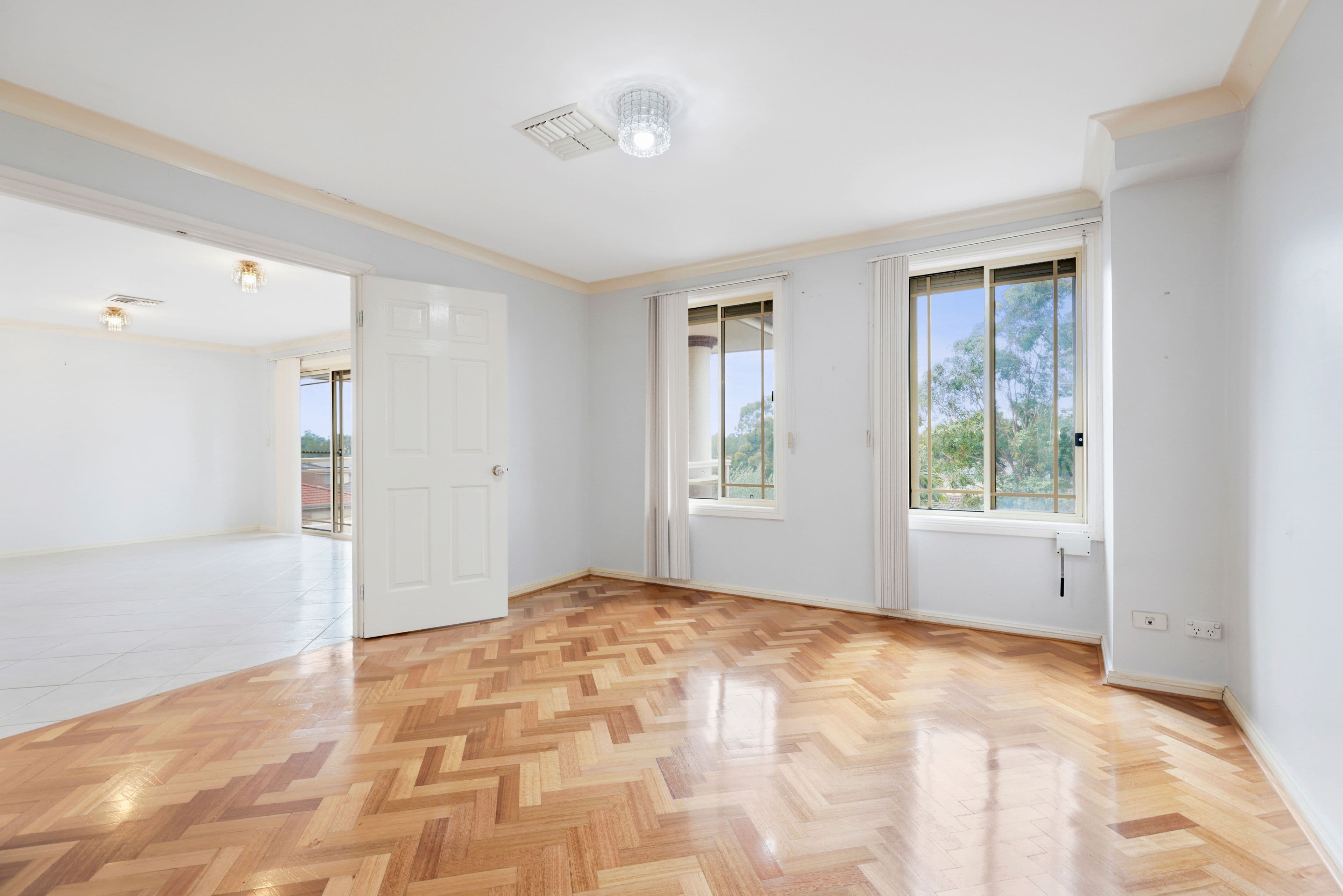 15 Denya Close, Glenmore Park NSW 2745, Glenmore Park - Thumbnail 7