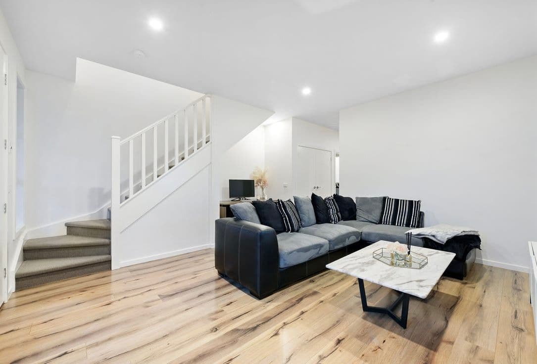 1B Lotis Court, Keilor Downs VIC 3038, Keilor Downs - Thumbnail 2