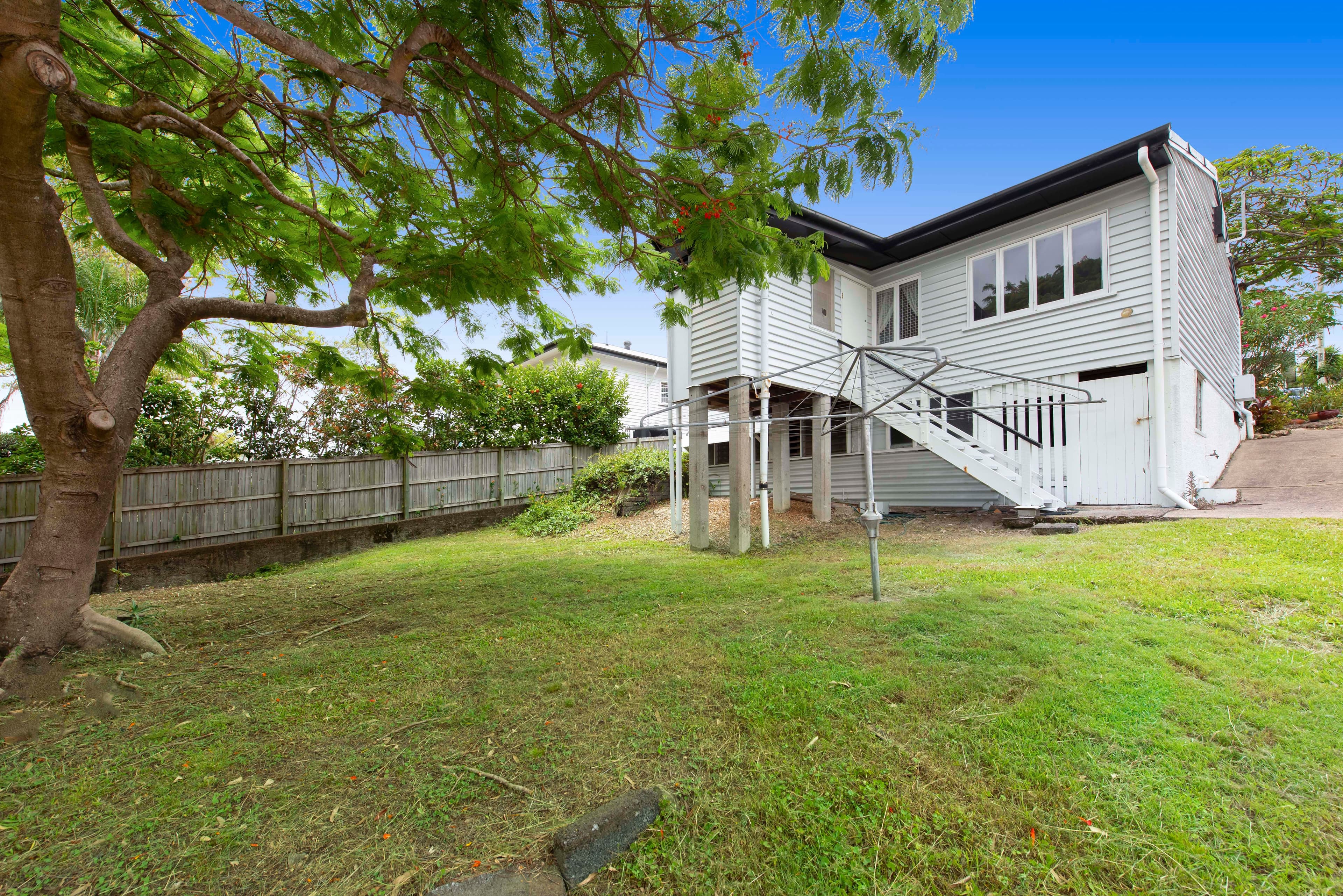 9 Napier Street, Carina Heights QLD 4152, Carina Heights - Thumbnail 2