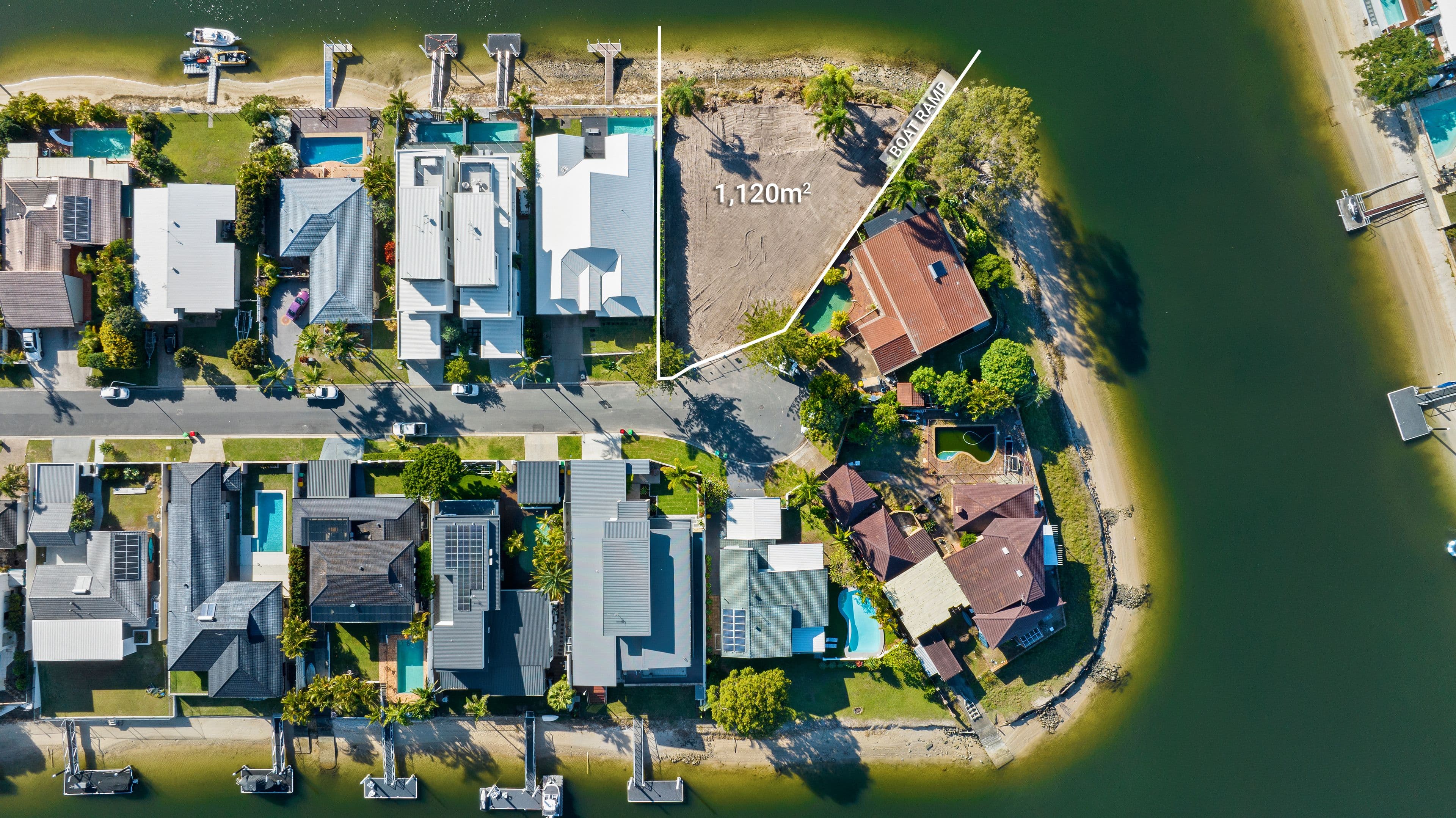 38 Sundowner Court, Mermaid Waters QLD 4218, Mermaid Waters - Thumbnail 2