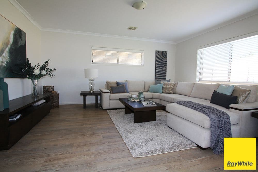 5 Angus Place, Bungendore - Thumbnail 3