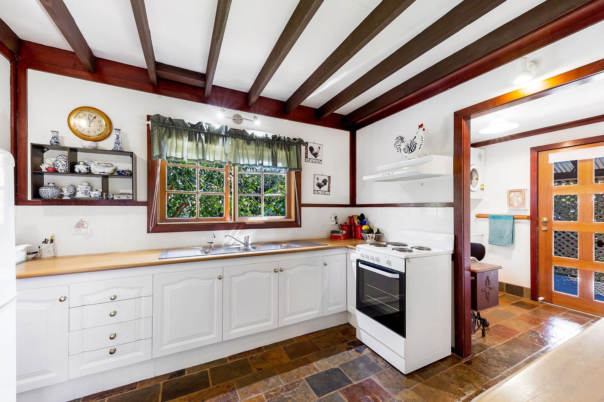 23 Huyber Lane, Tamborine Mountain QLD 4272, Tamborine Mountain - Thumbnail 2