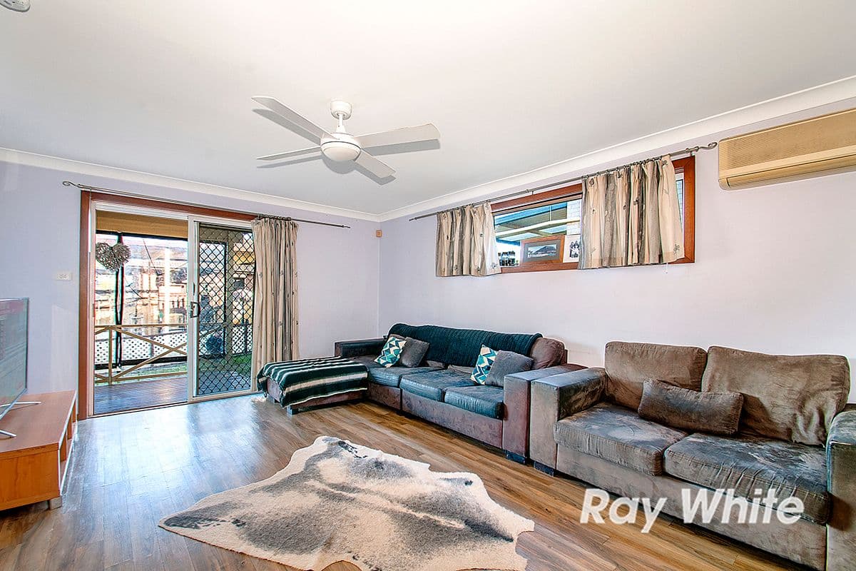 34 Rowley Street, Seven Hills - Thumbnail 2