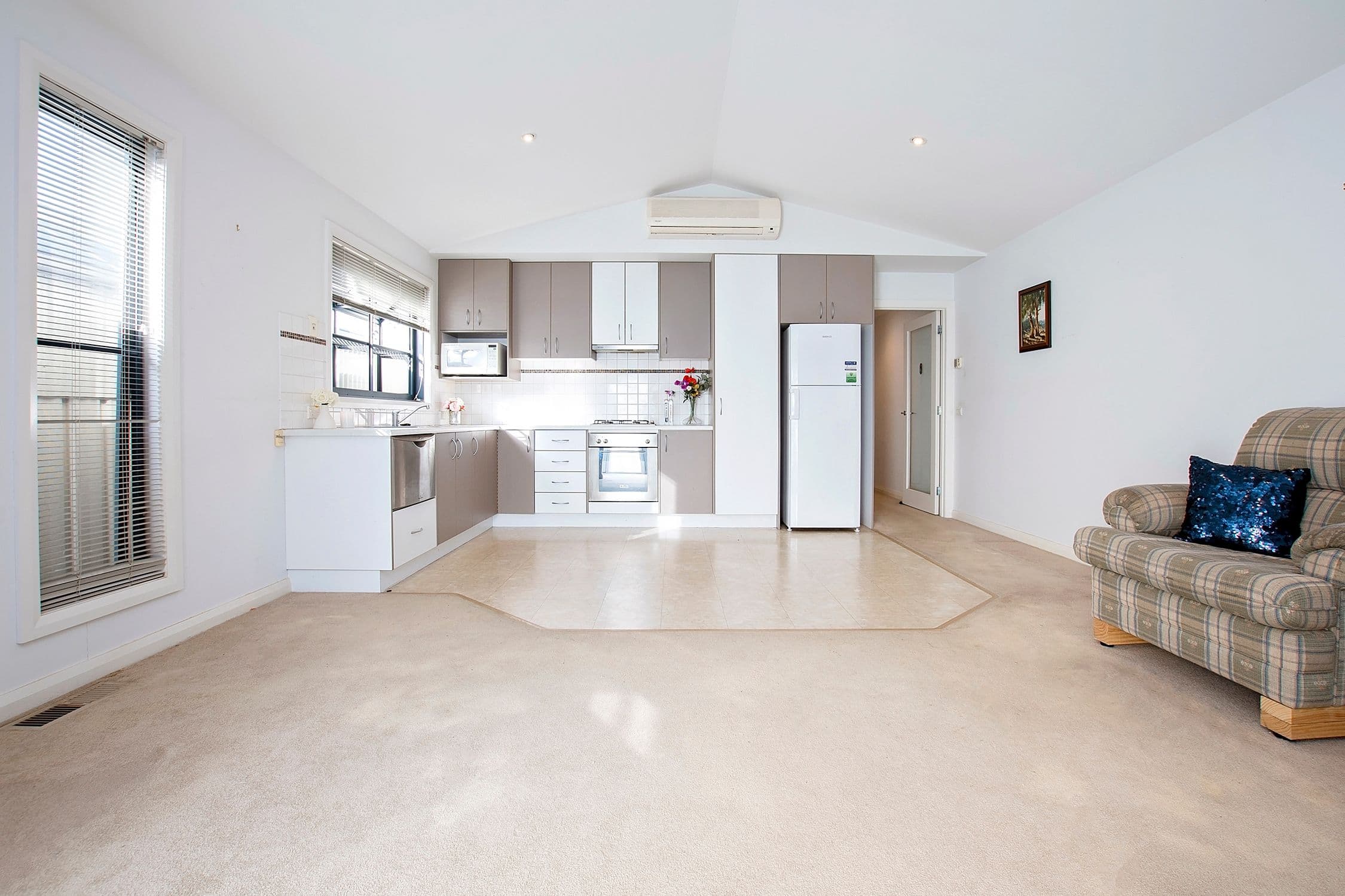 Unit 28, 65-73 Northern Highway (Sun River Home Park), Echuca VIC 3564, Echuca - Thumbnail 3