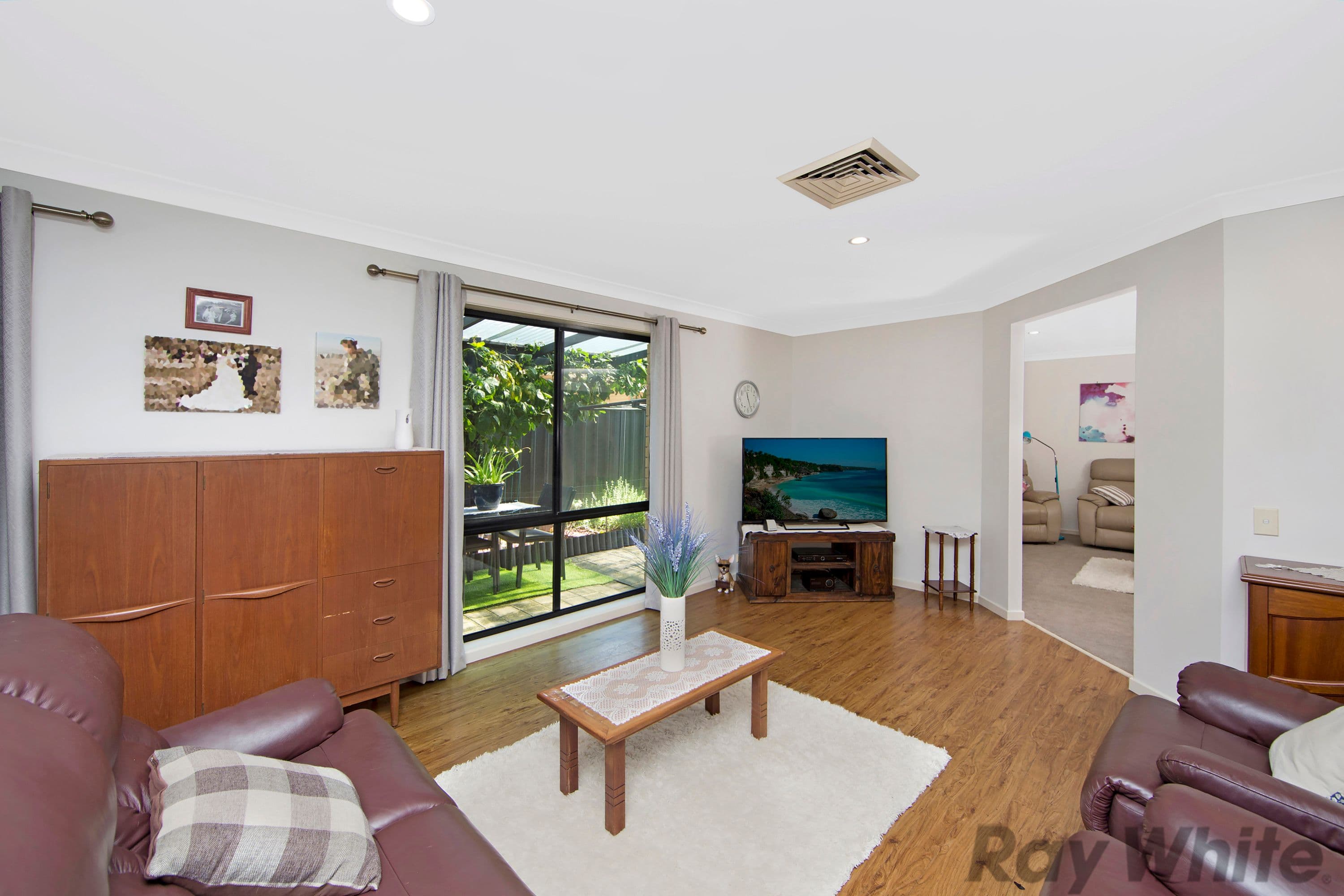 37 Birch Drive, Hamlyn Terrace - Thumbnail 7
