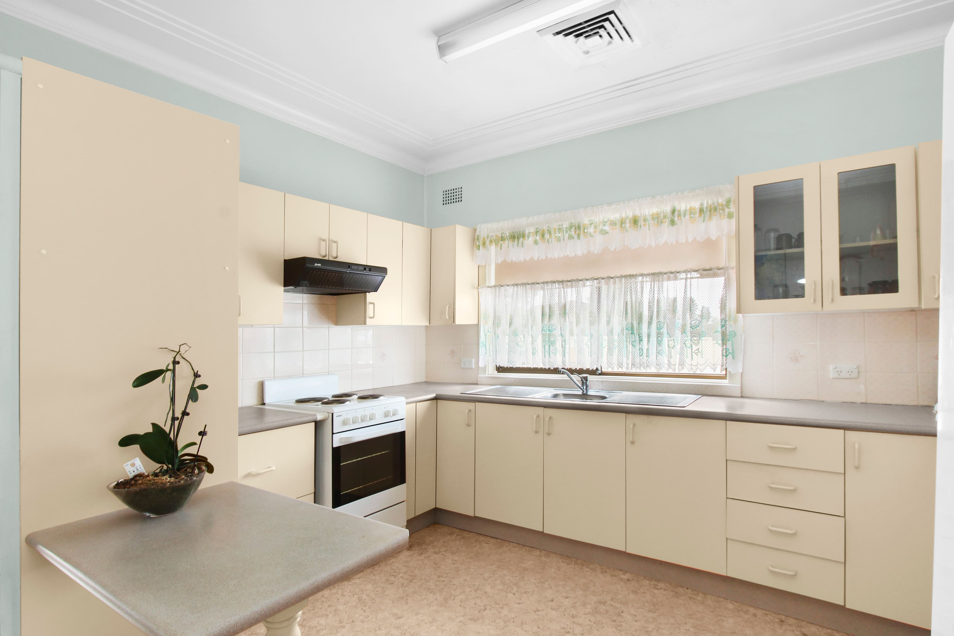 61 Restwell Road, Bossley Park NSW 2176, Bossley Park - Thumbnail 5