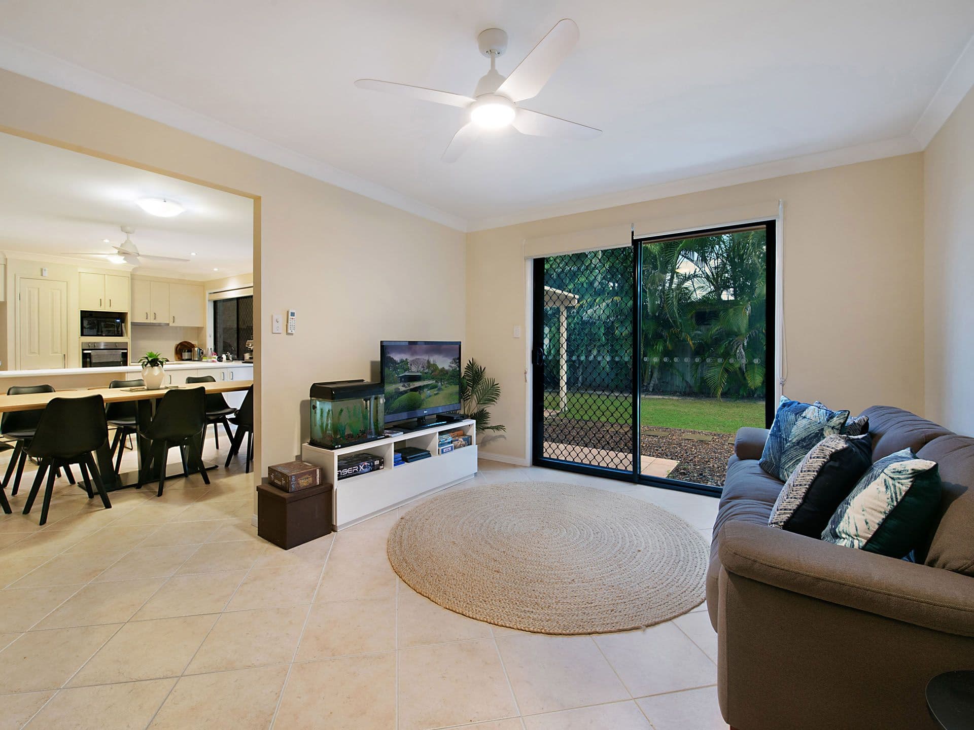 21 Oxford Parade, Pelican Waters QLD 4551, Pelican Waters - Thumbnail 4