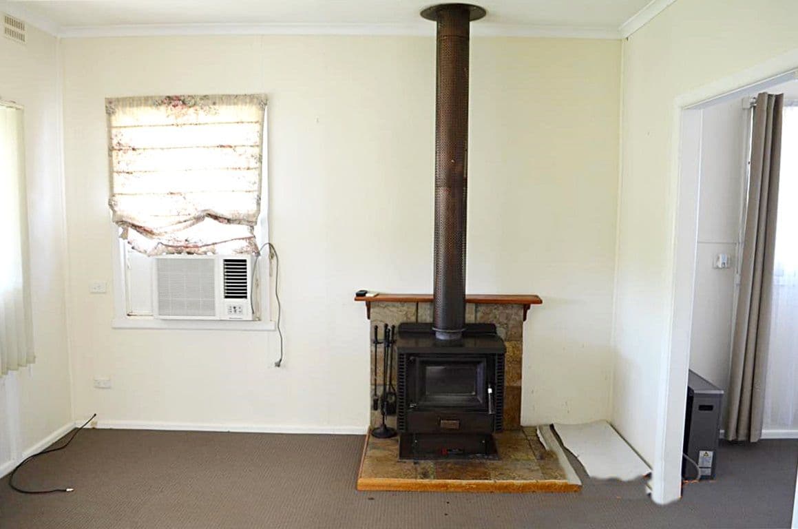 116 Broughton Street, Tumut - Thumbnail 6