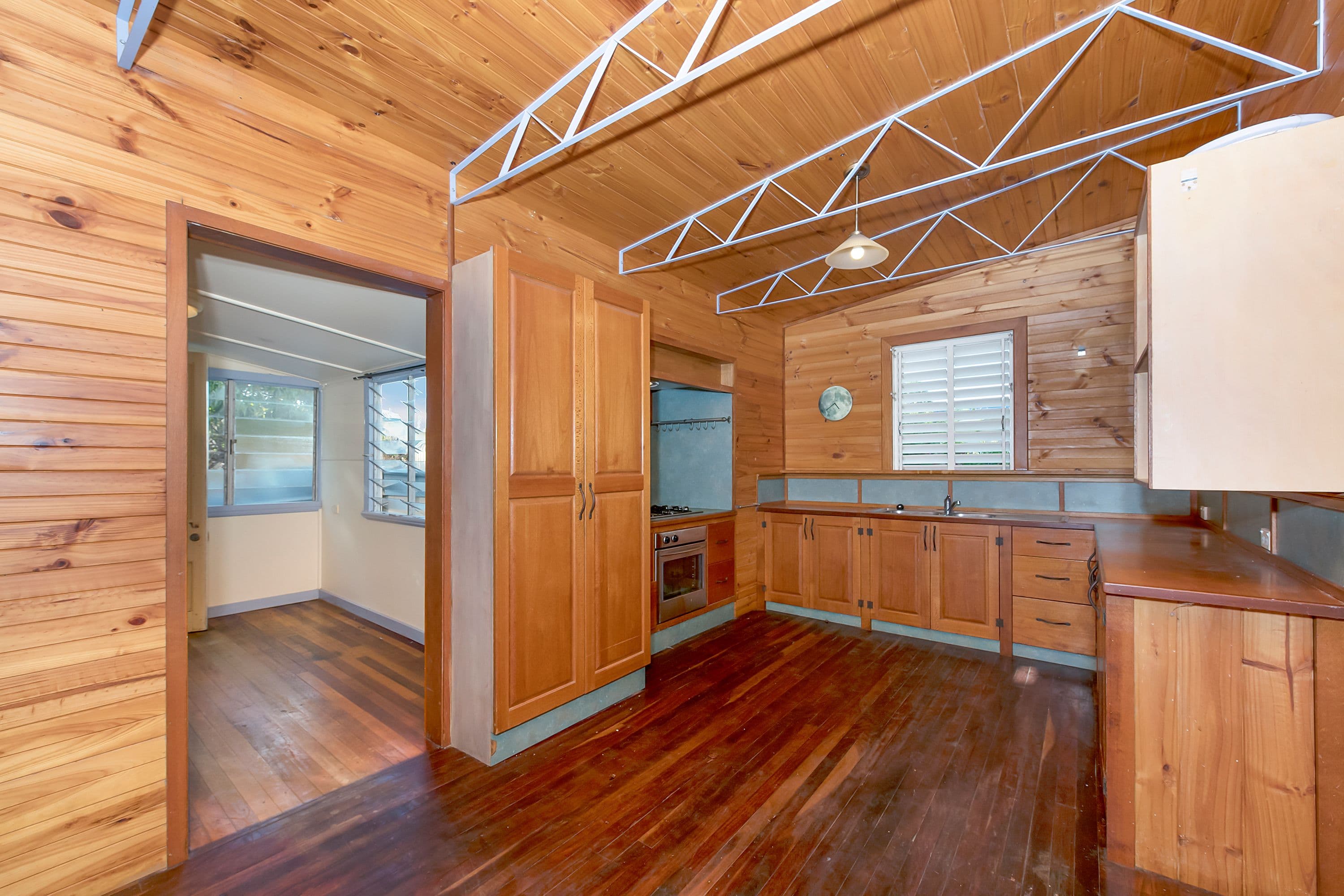 14 Echlin Street, West End QLD 4810, West End - Thumbnail 7