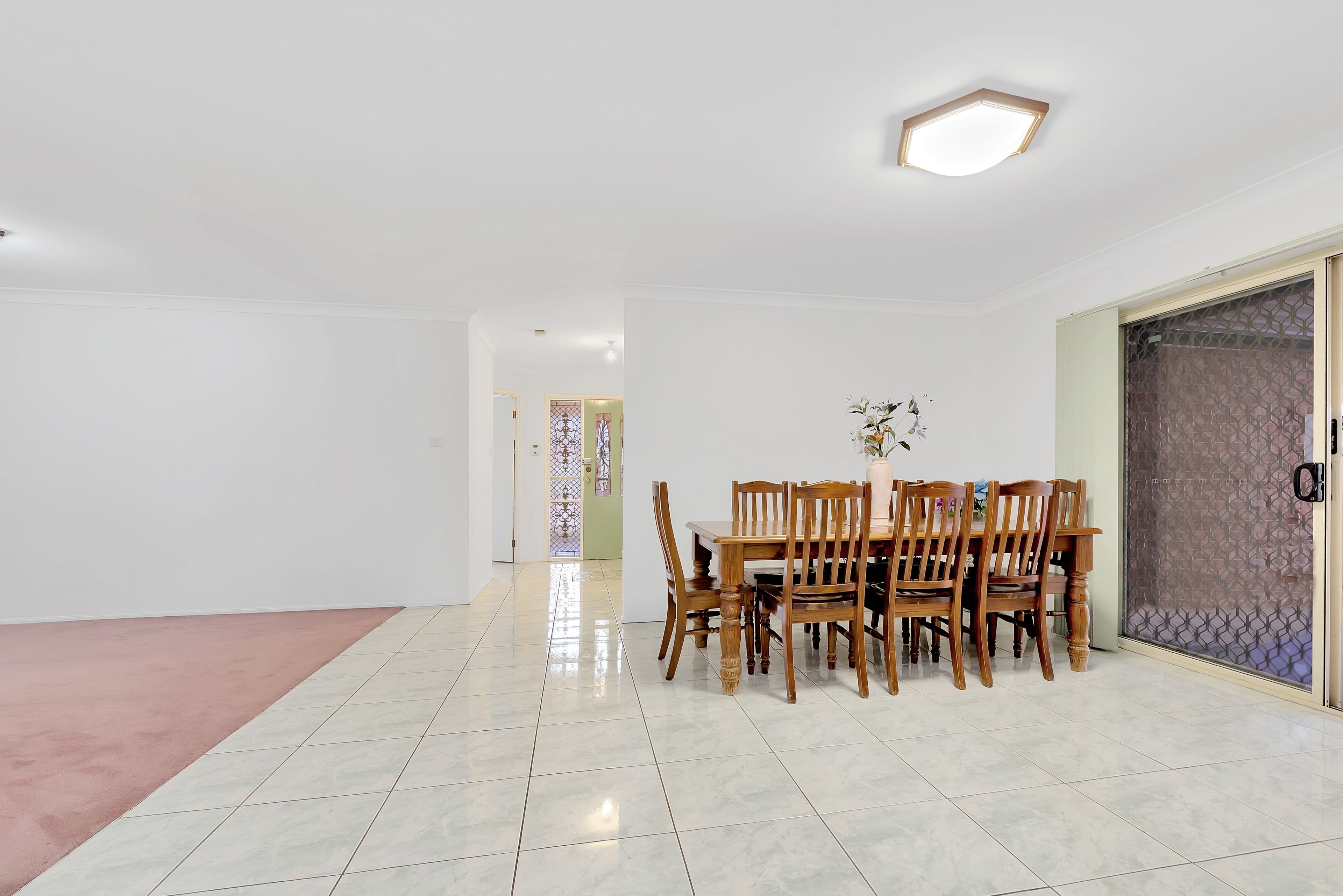 7 Barnwell Place, Cecil Hills - Thumbnail 2