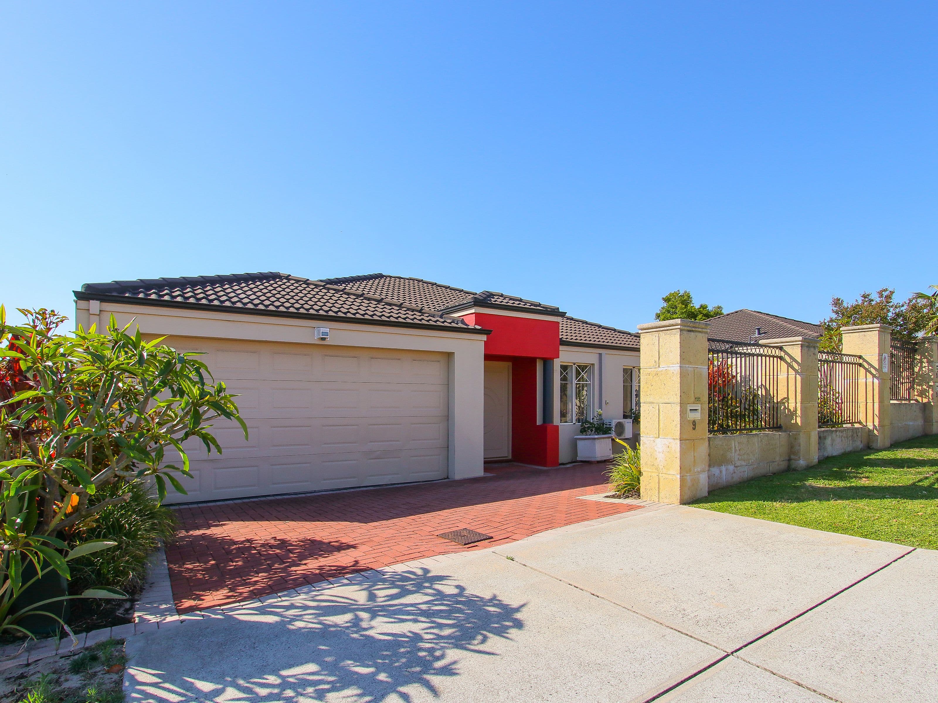 9 Duke Street, Bentley WA 6102, Bentley - Image 1