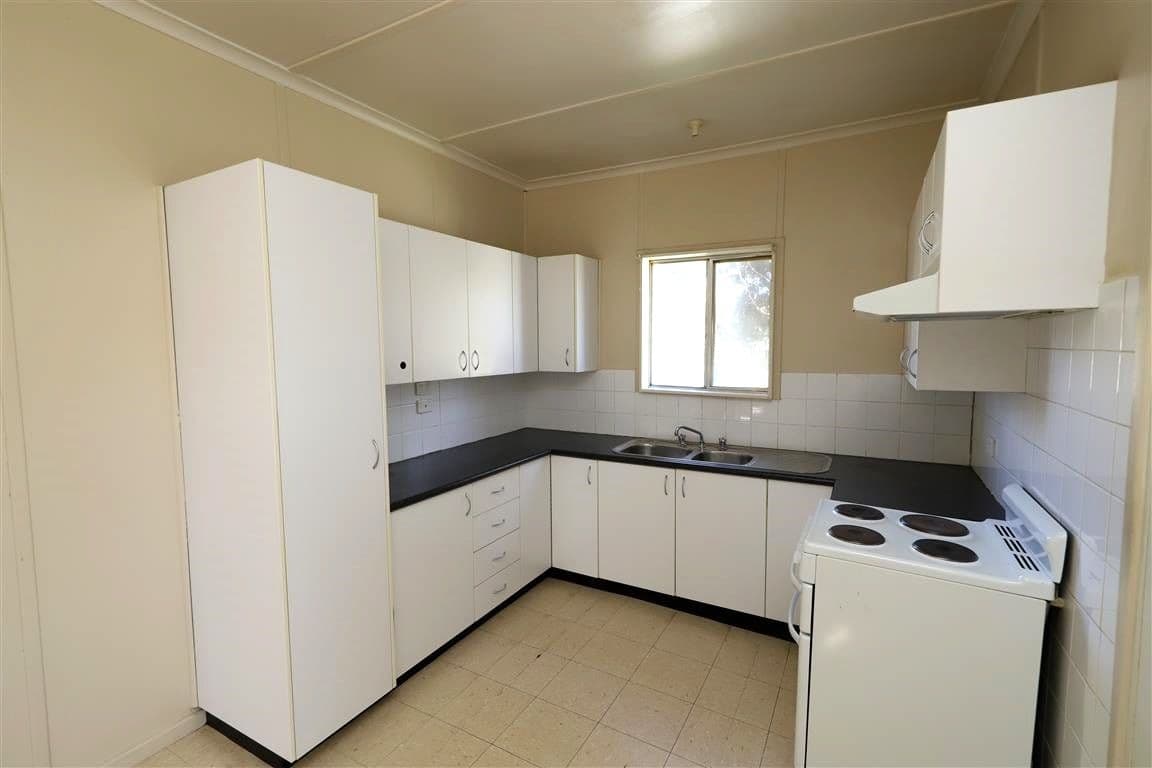 50 West Street, Gundagai NSW 2722, Gundagai - Thumbnail 5