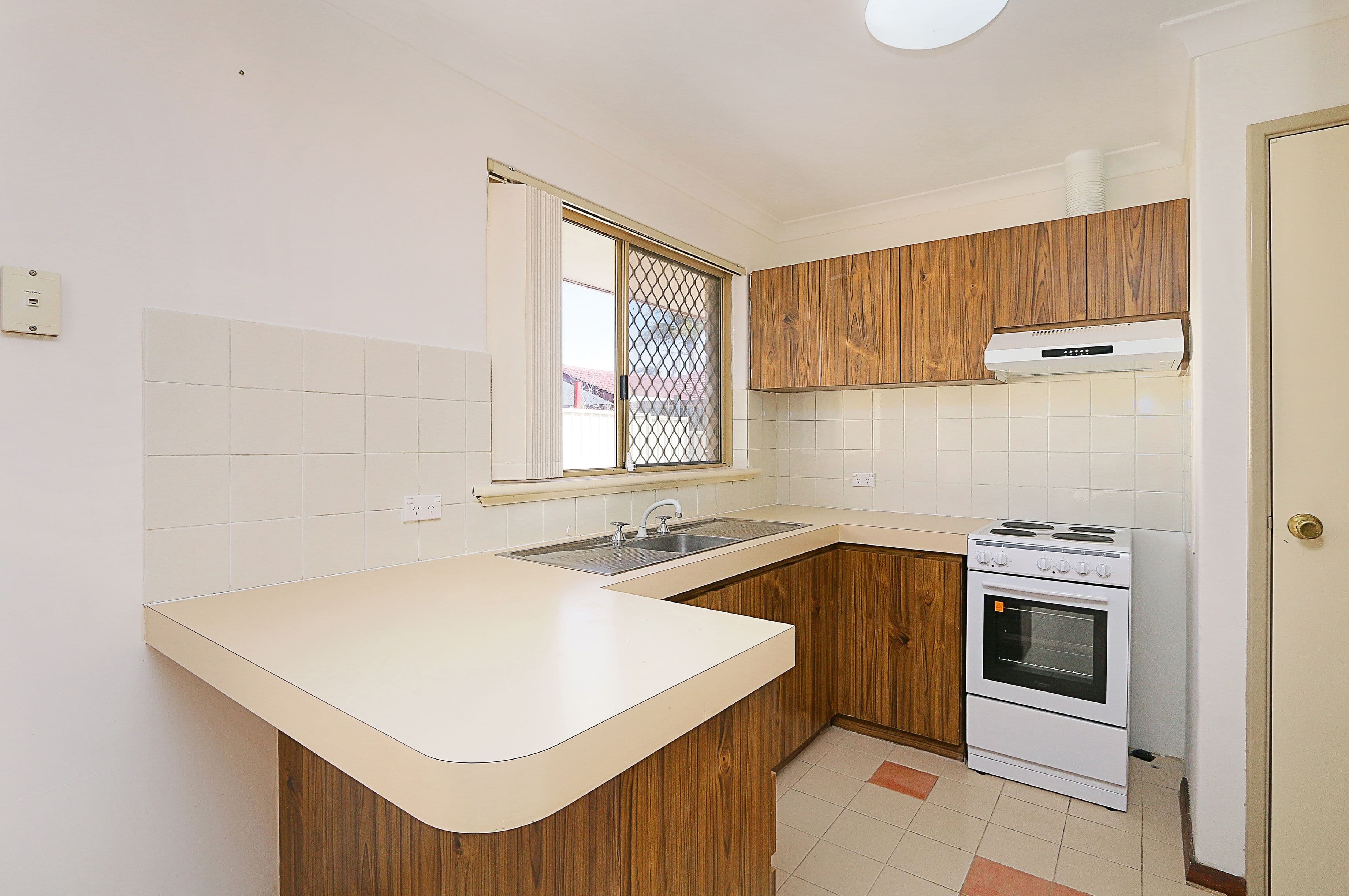 78 Aldington Street, Maddington WA 6109, Maddington - Thumbnail 2