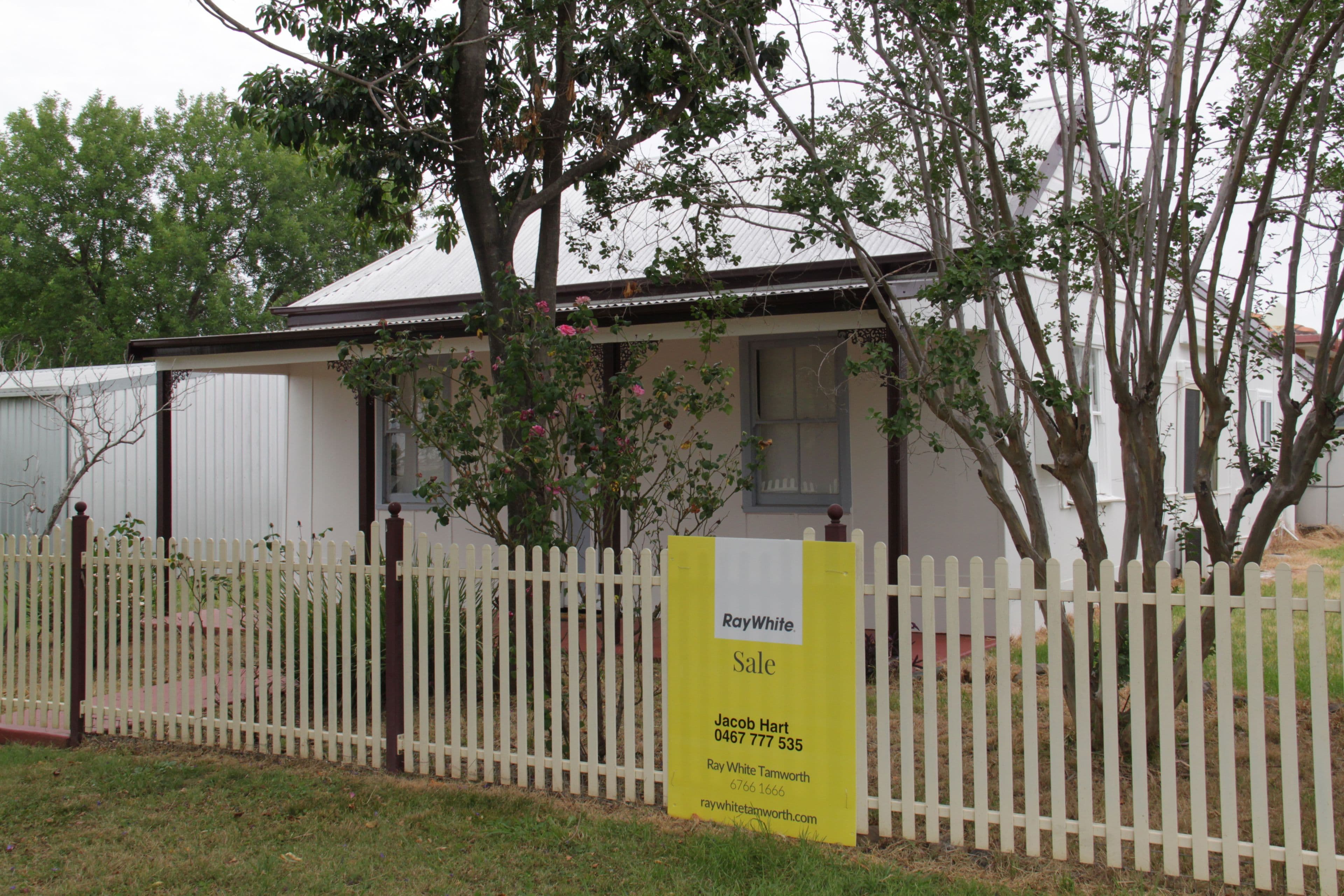6 Cross Street, Attunga - Image 1