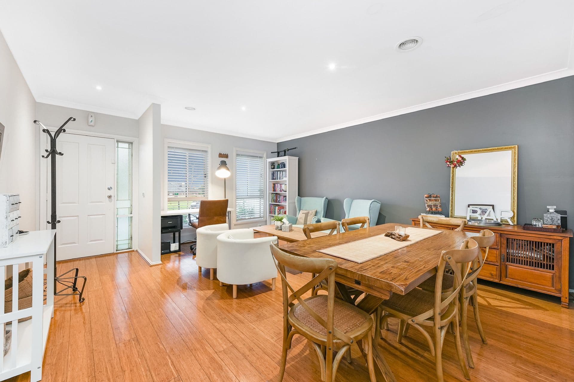 9-11 Hennessy Way, Dandenong North VIC 3175, Dandenong North - Thumbnail 2