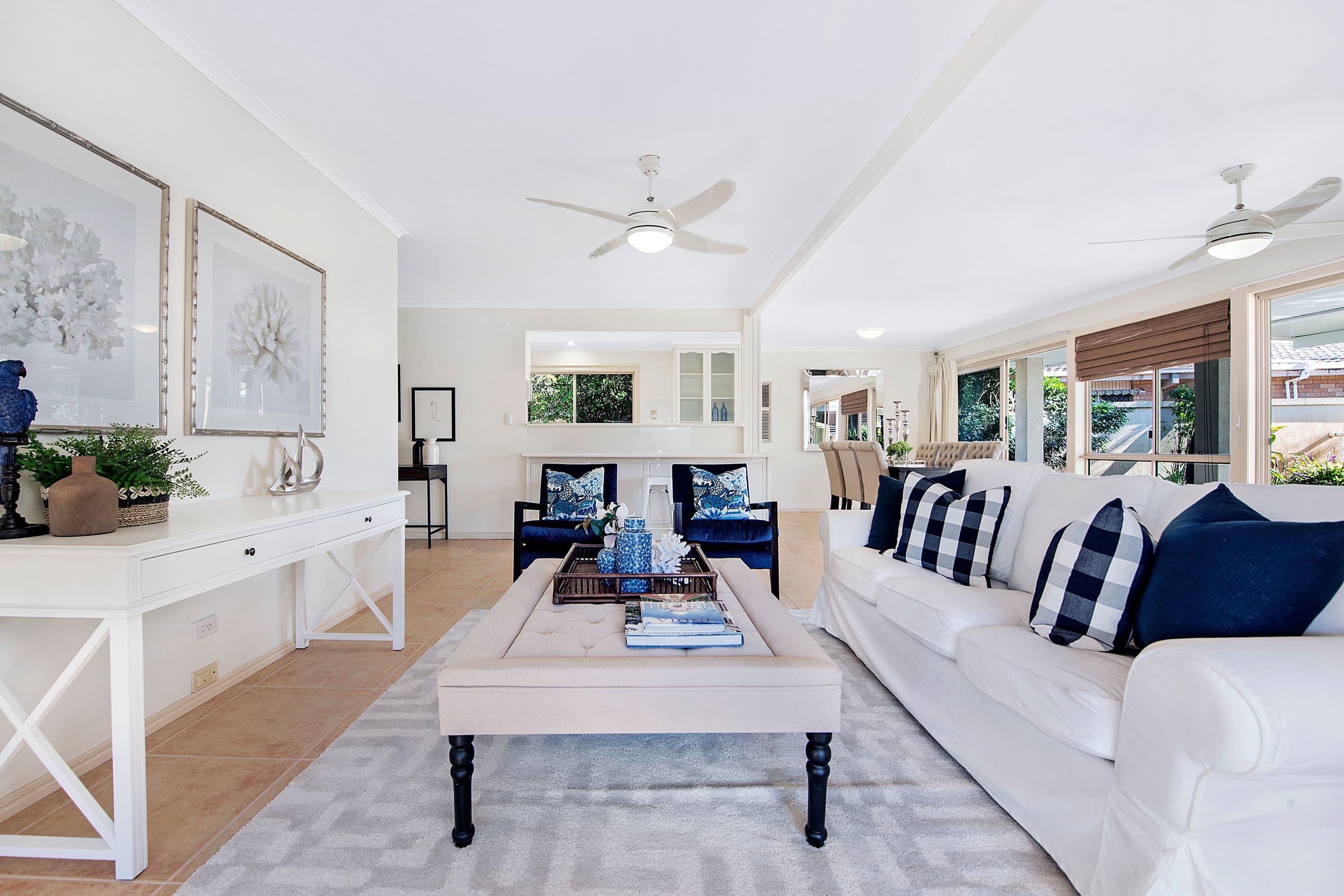 13 Tosti Street, Sorrento QLD 4217, Sorrento - Thumbnail 2