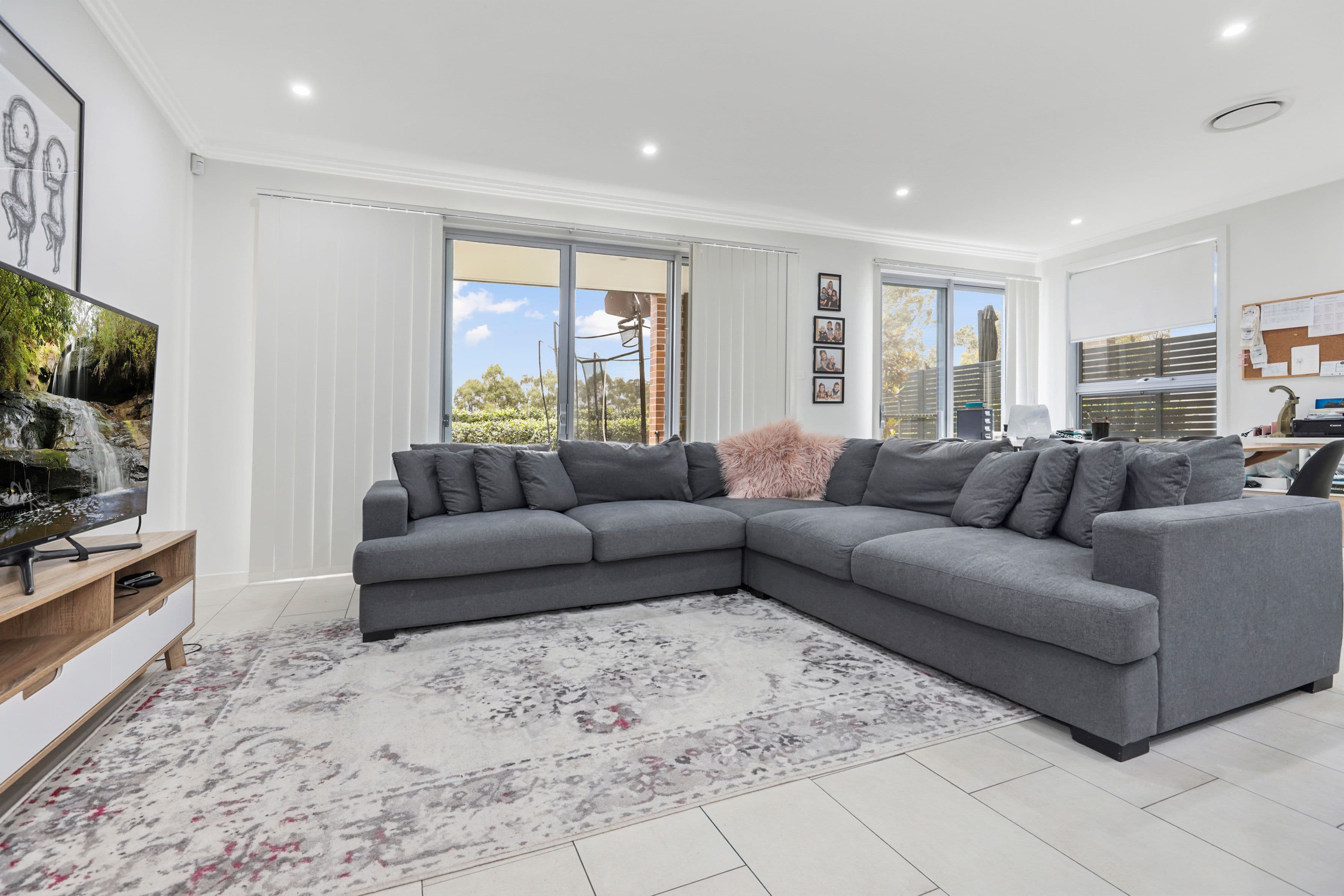 9 Aspect Crescent, Glenmore Park NSW 2745, Glenmore Park - Thumbnail 3