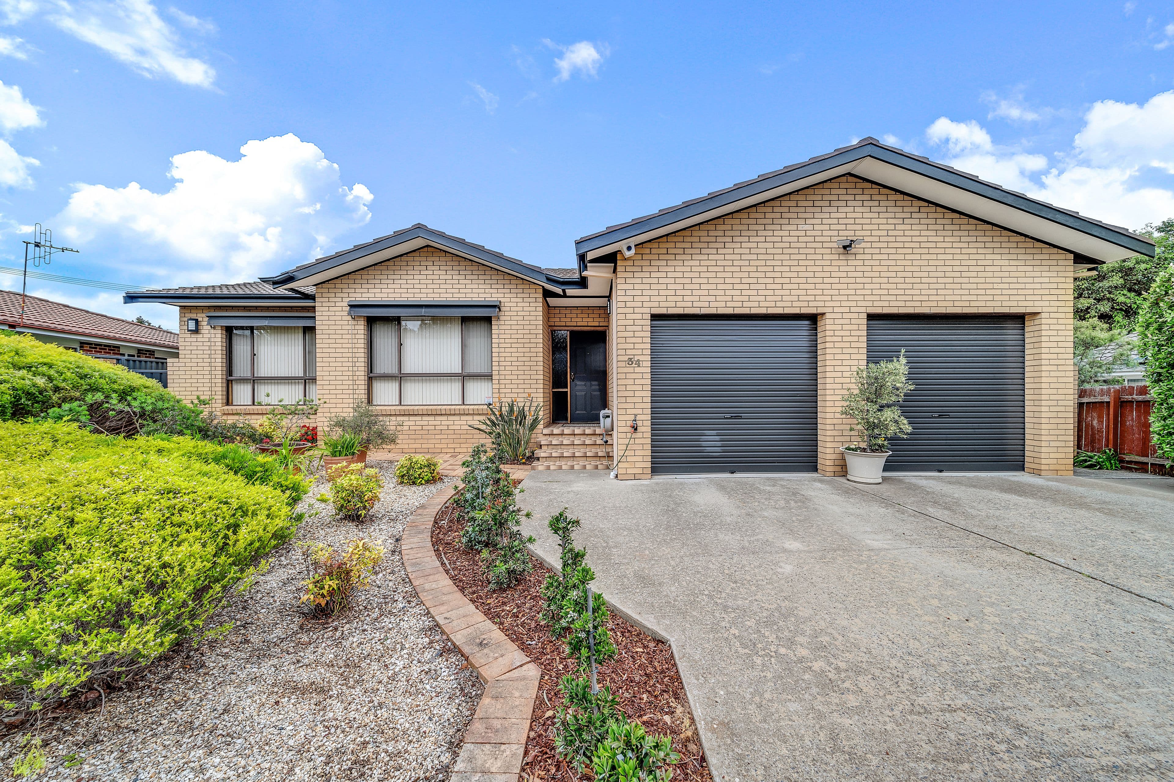 34 Twelvetrees Crescent, Florey ACT 2615, Florey - Image 1