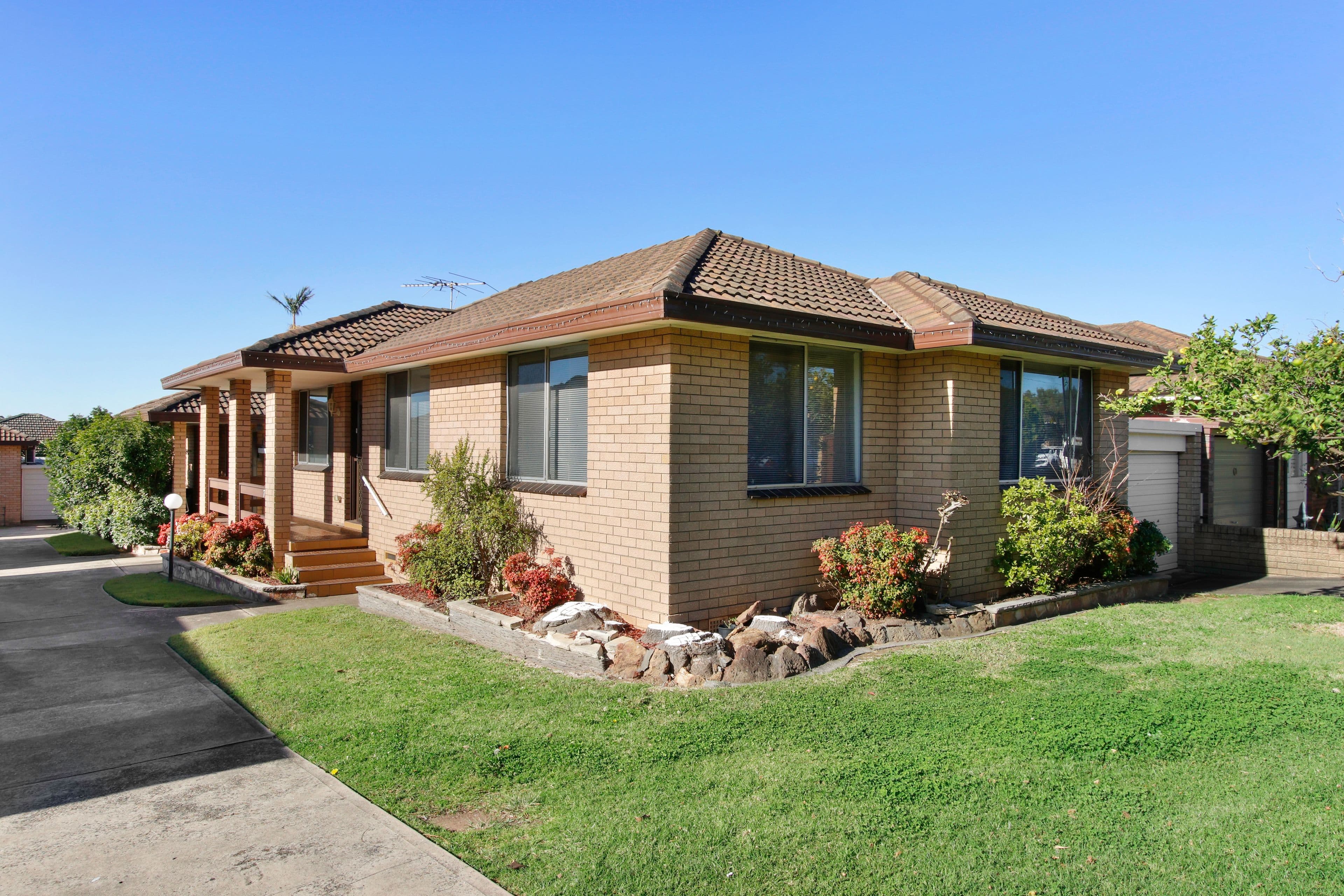 68-70 St Georges Road, Bexley NSW 2207, Bexley - Thumbnail 2