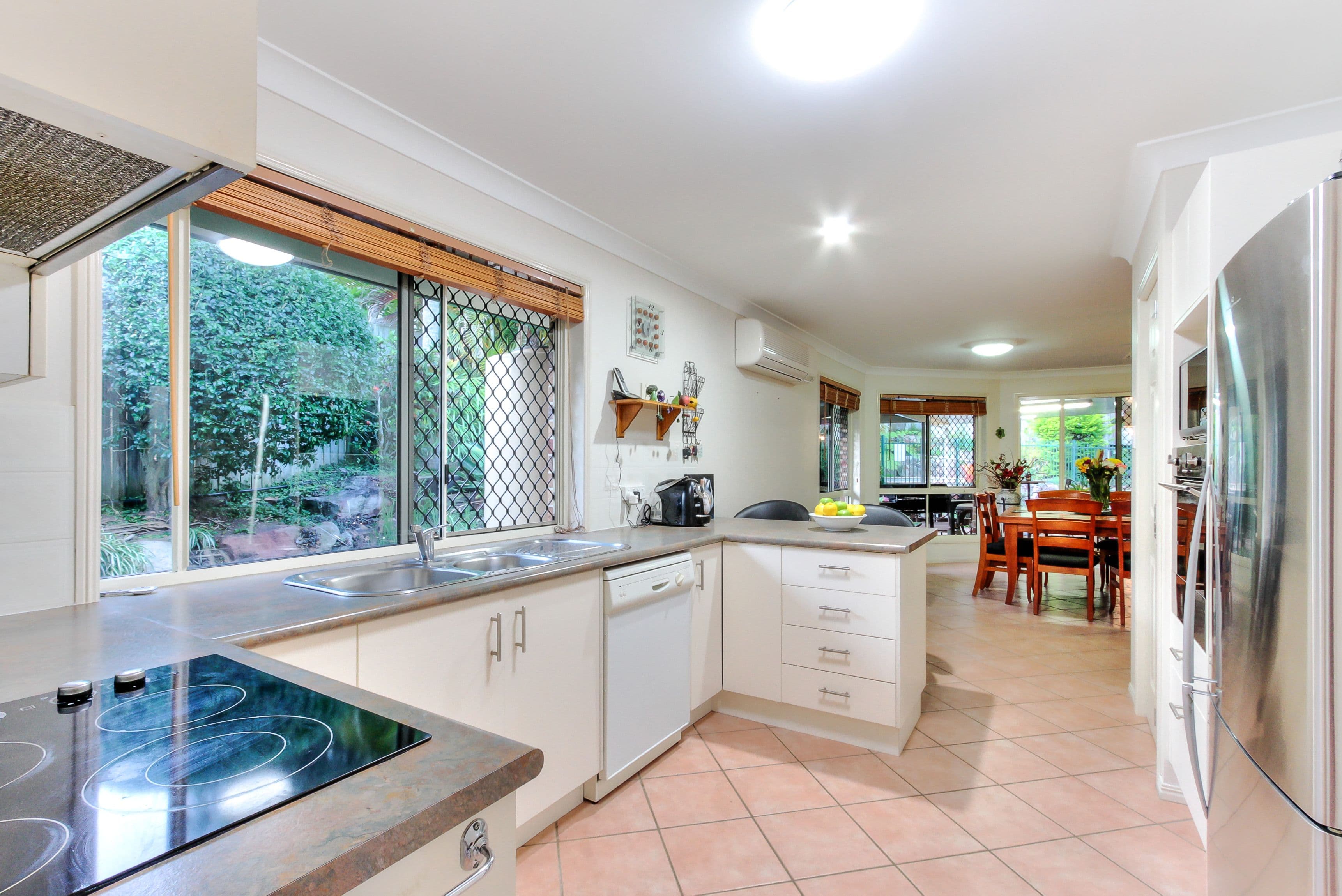 10 Burnier Court, Shailer Park QLD 4128, Shailer Park - Thumbnail 6