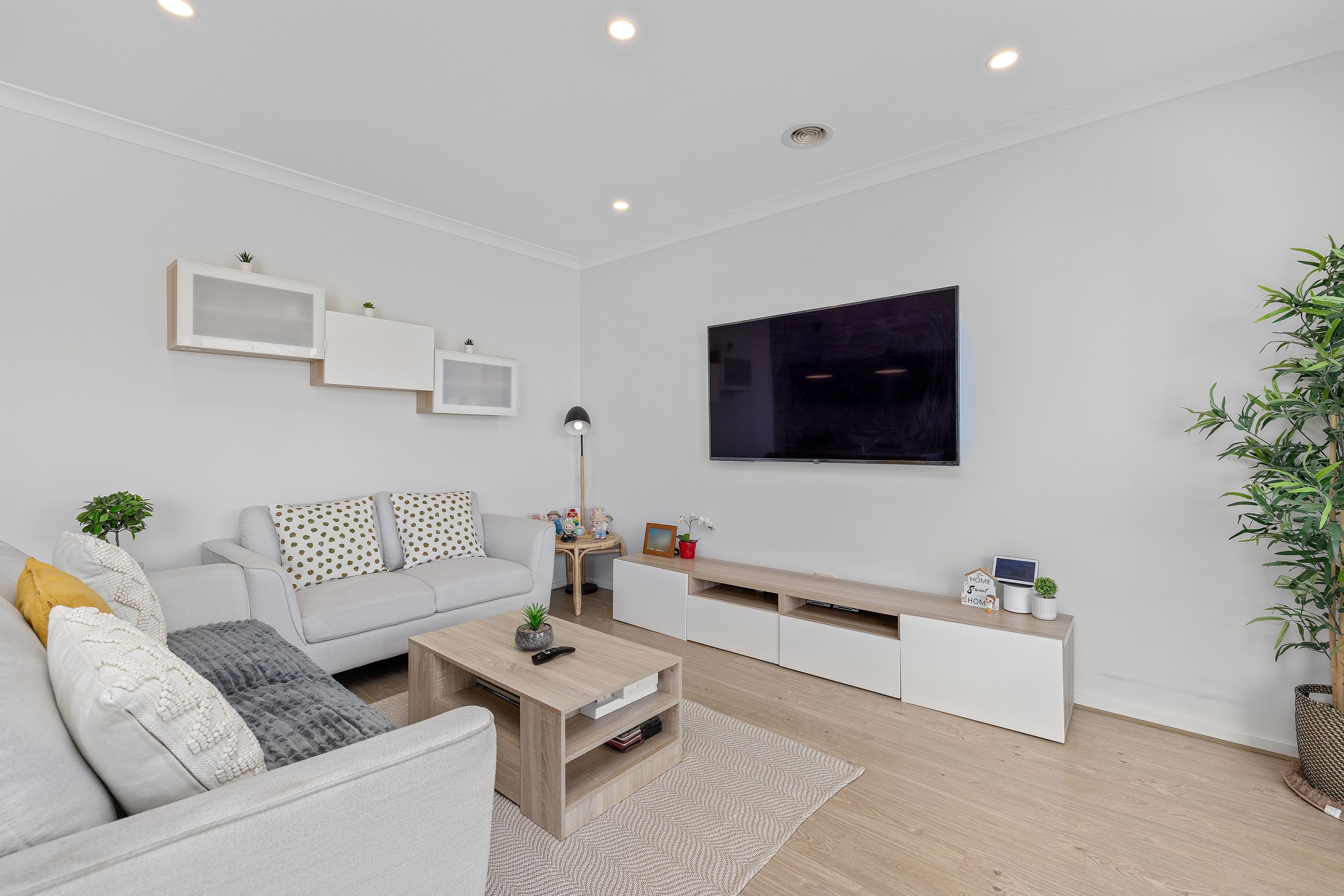 25 Vermillion Drive, Clyde North VIC 3978, Clyde North - Thumbnail 6