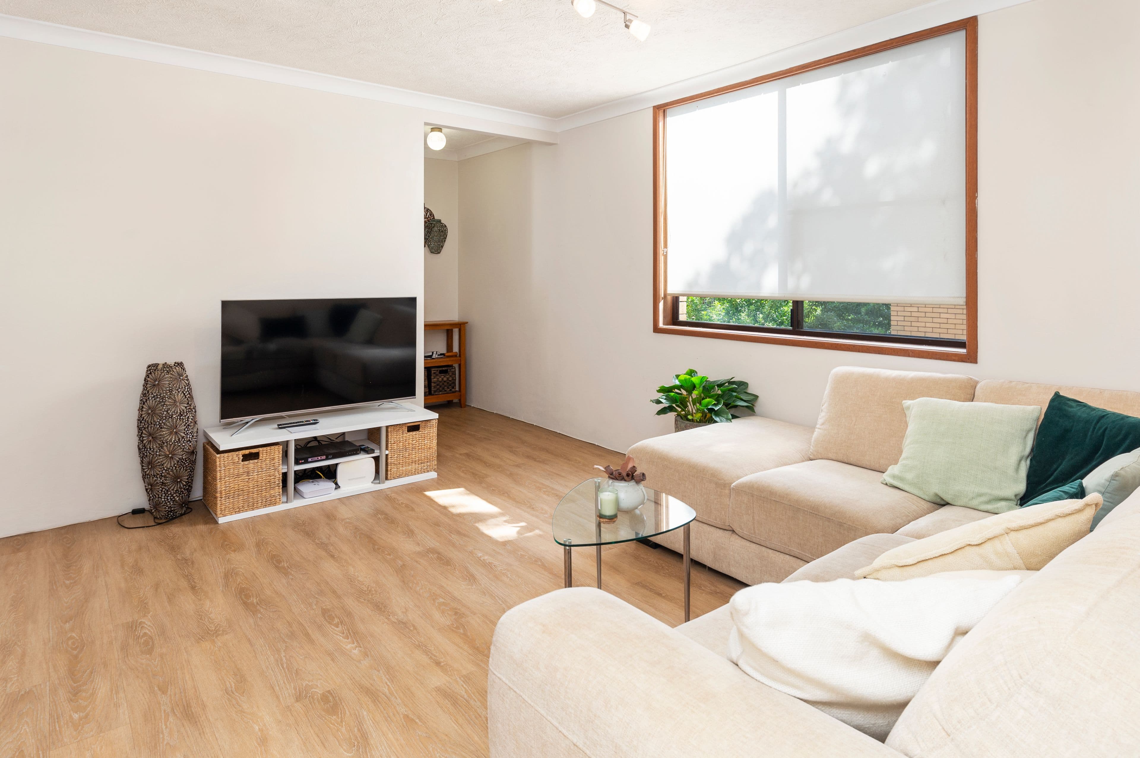 3 Meron Street, Southport QLD 4215, Southport - Thumbnail 2