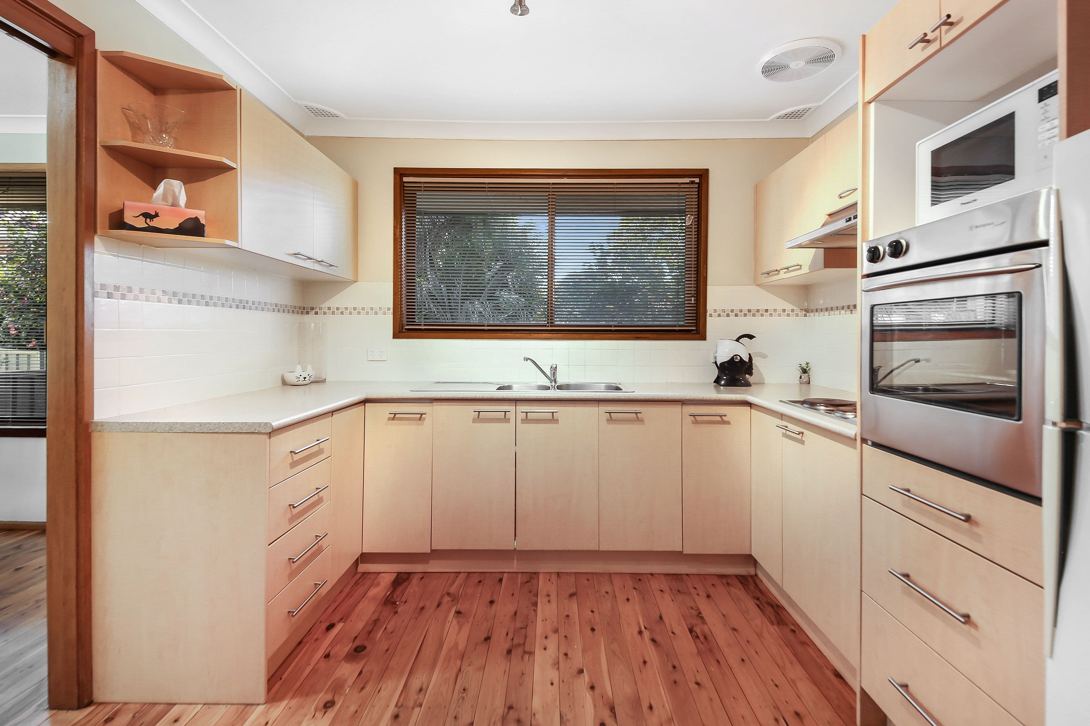 33 Gardinia Street, Beverly Hills NSW 2209, Beverly Hills - Thumbnail 8