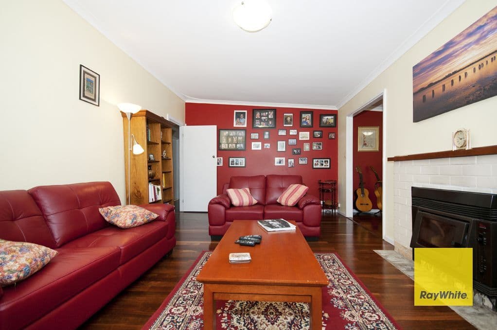 12 Whidby Street, Orana WA 6330, Orana - Thumbnail 2