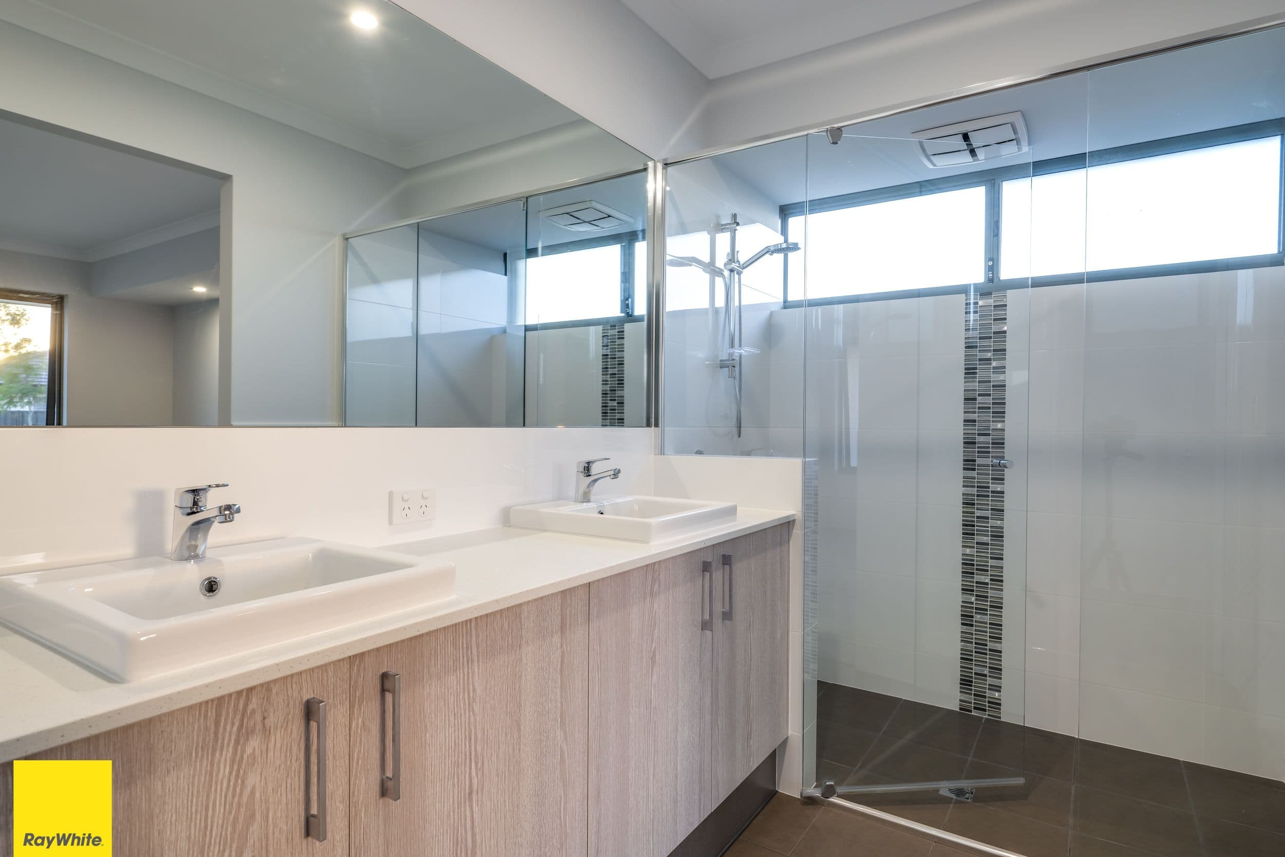 4 Wisley Street, Landsdale WA 6065, Landsdale - Thumbnail 5