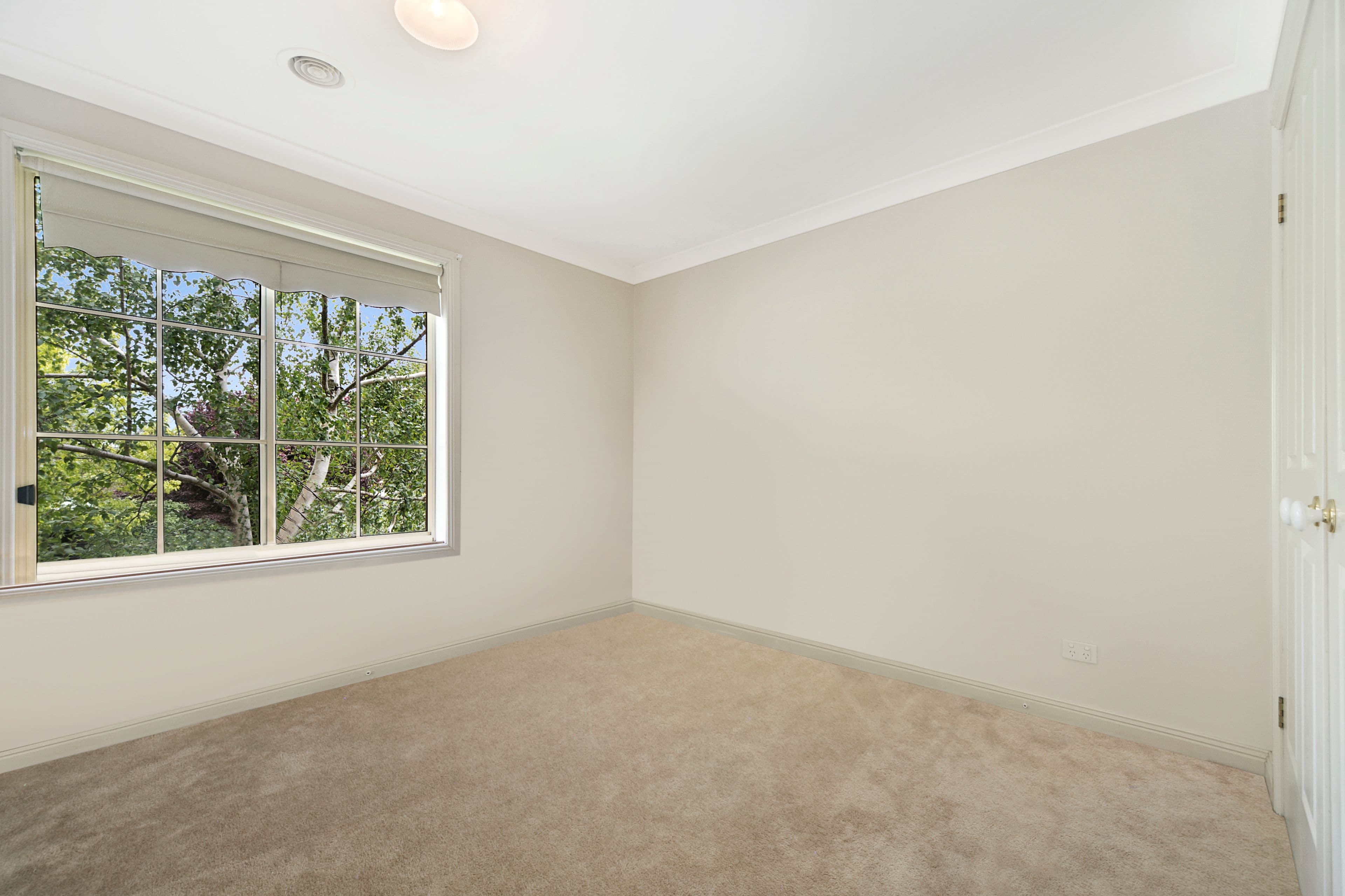 11 Redan Street, Newington  Victoria  3350, Australia, Newington - Thumbnail 5