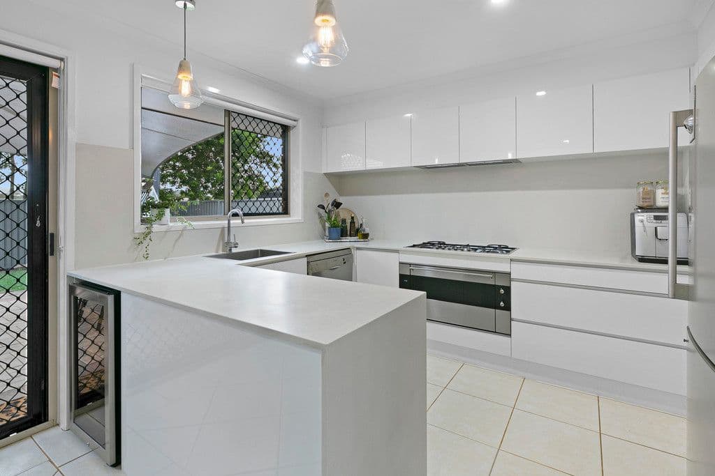 4 Glenferrie Drive, Robina QLD 4226, Robina - Thumbnail 2