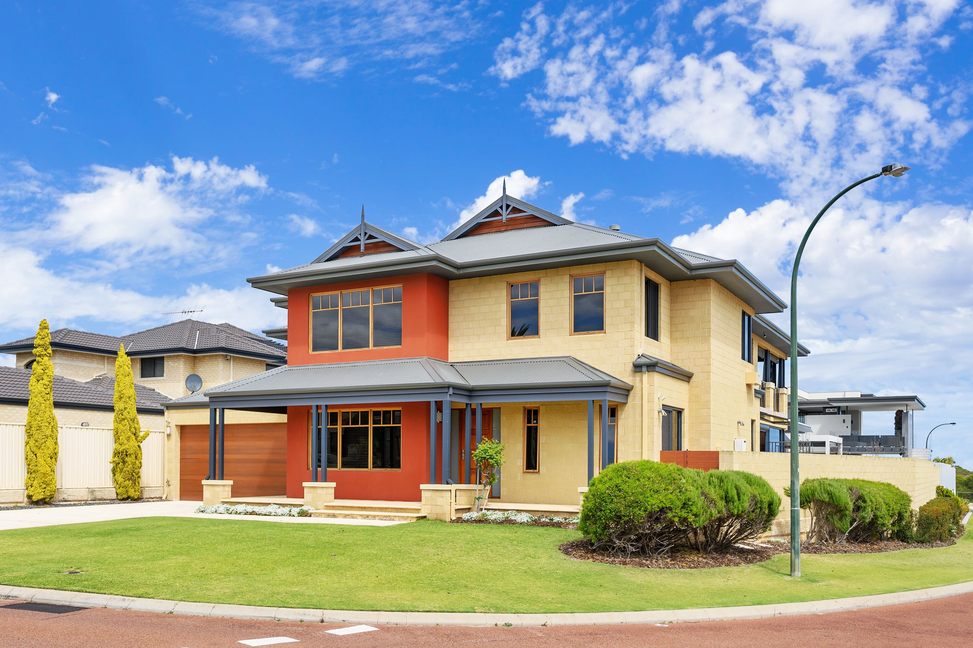 2 Long Reef Place, Hillarys WA 6025, Hillarys - Thumbnail 2