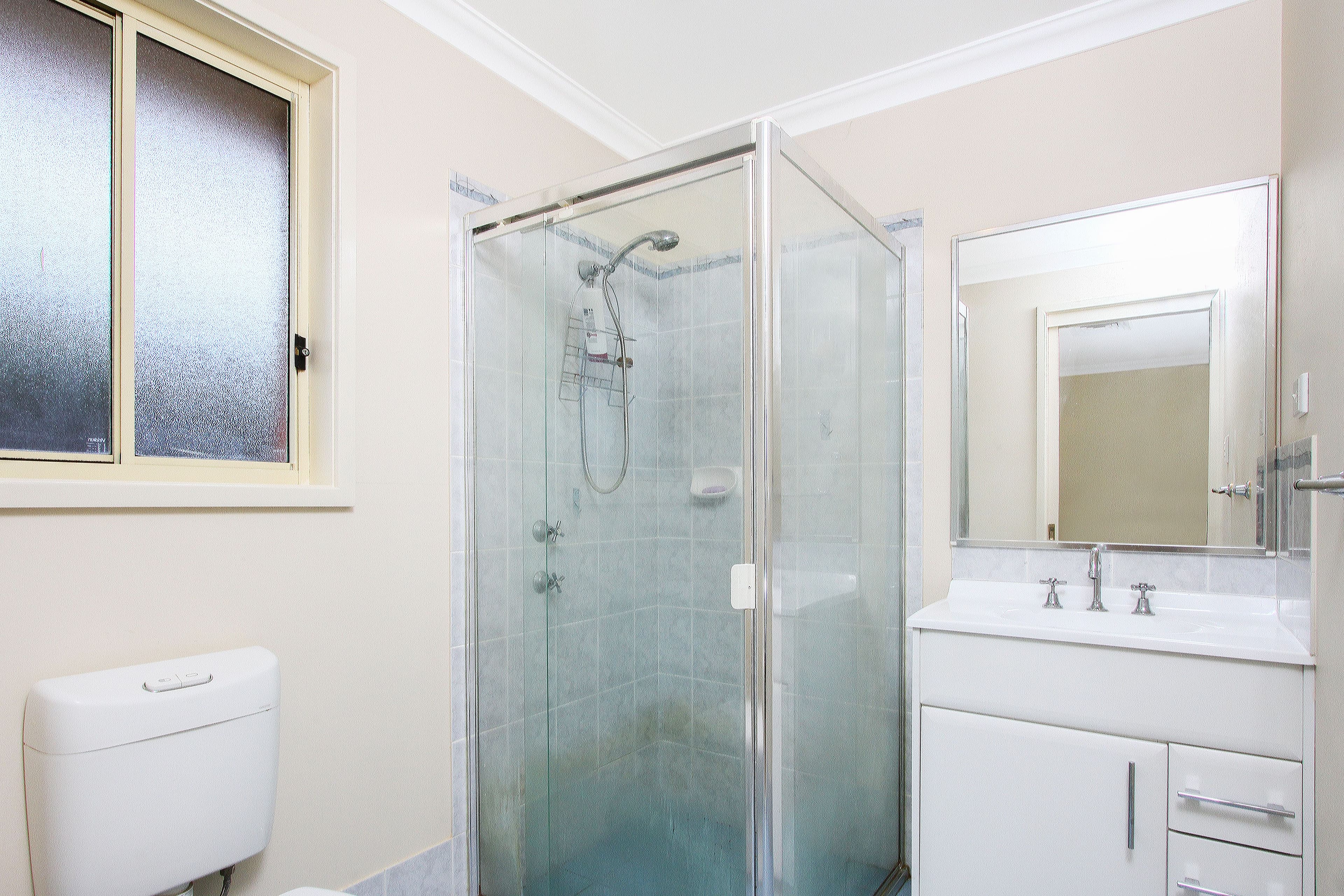 24 Melliodora Drive, Goulburn - Thumbnail 8
