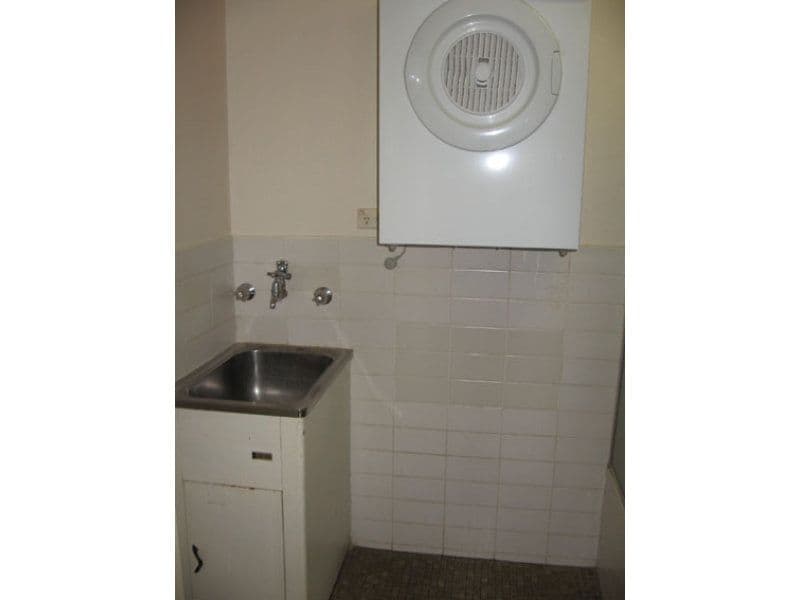 1/6 Corinna Street, Lyons ACT 2606, Lyons - Thumbnail 8
