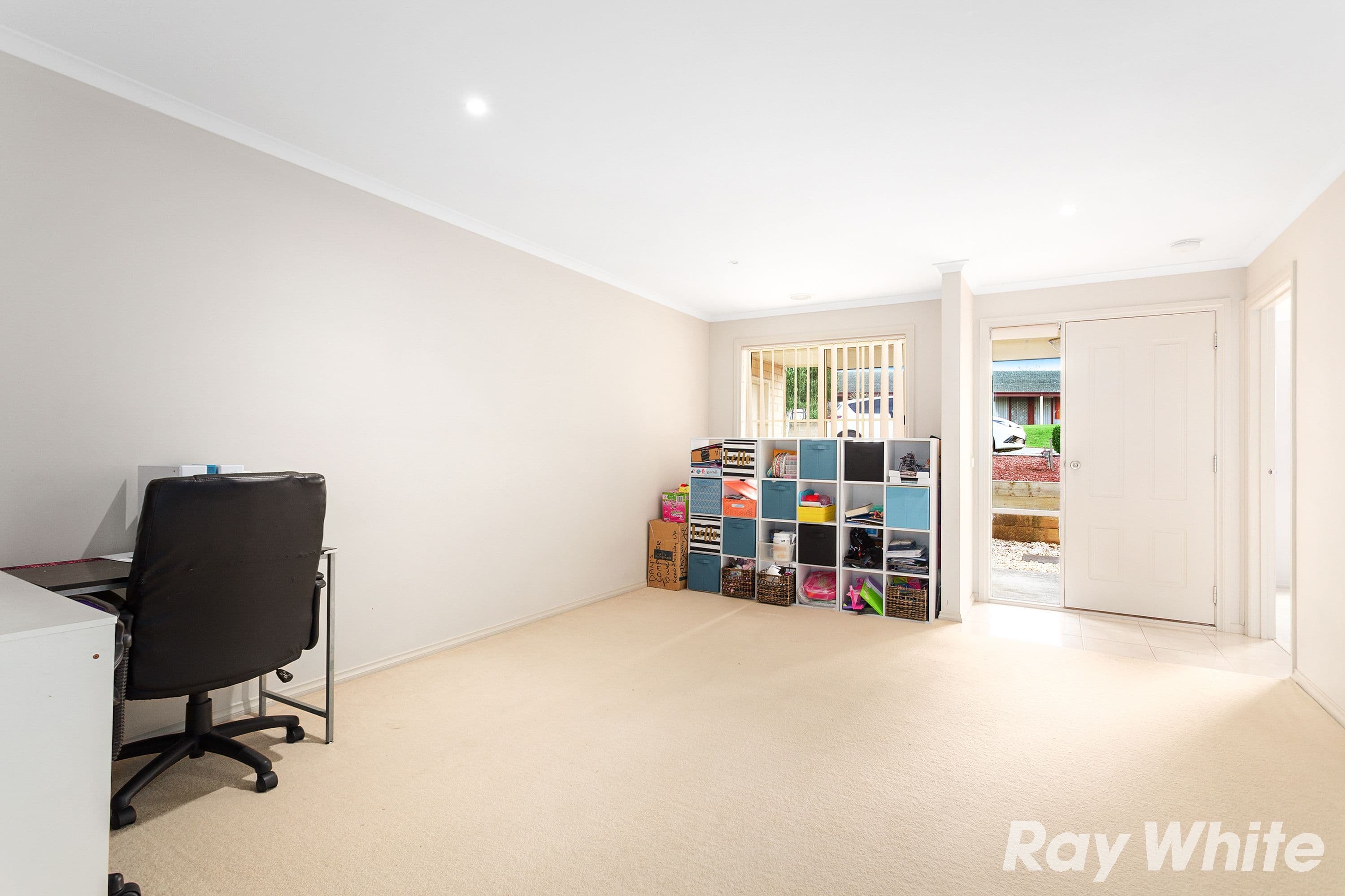 49 Silver Gum Drive, Pakenham VIC 3810, Pakenham - Thumbnail 3