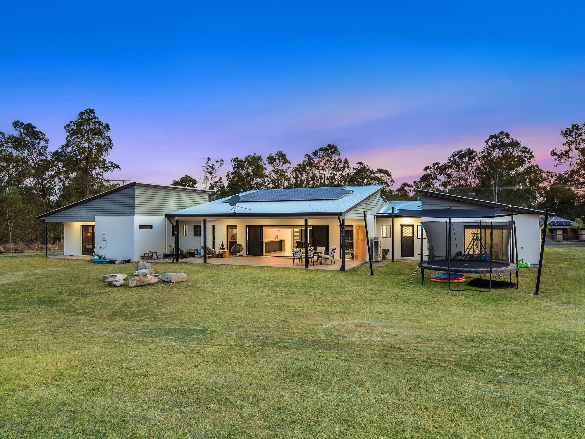 10 Endeavour Street, Barellan Point QLD 4306, Barellan Point - Image 1