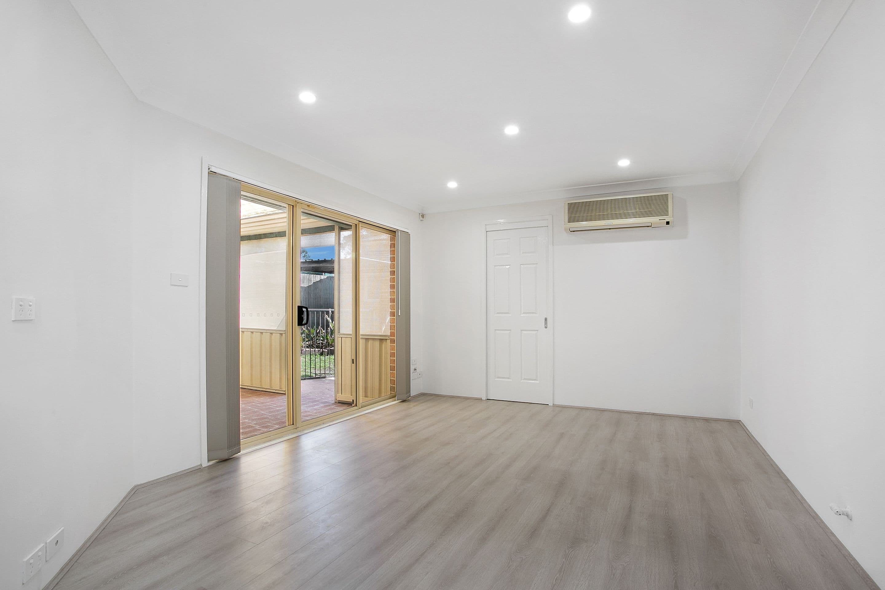19 Dillwynia Drive, Glenmore Park NSW 2745, Glenmore Park - Thumbnail 3