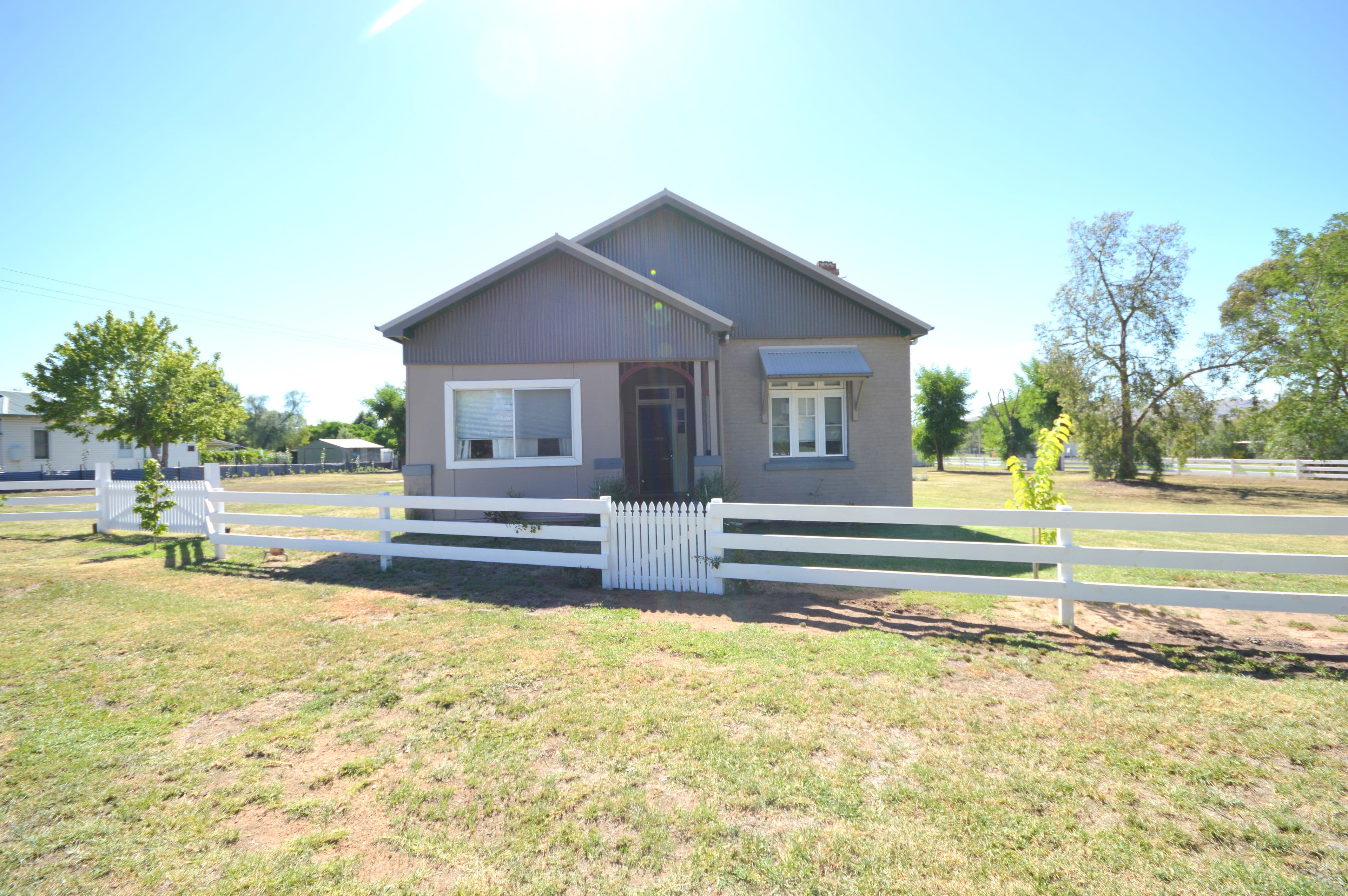 64 Prince Street, Koorawatha - Image 1